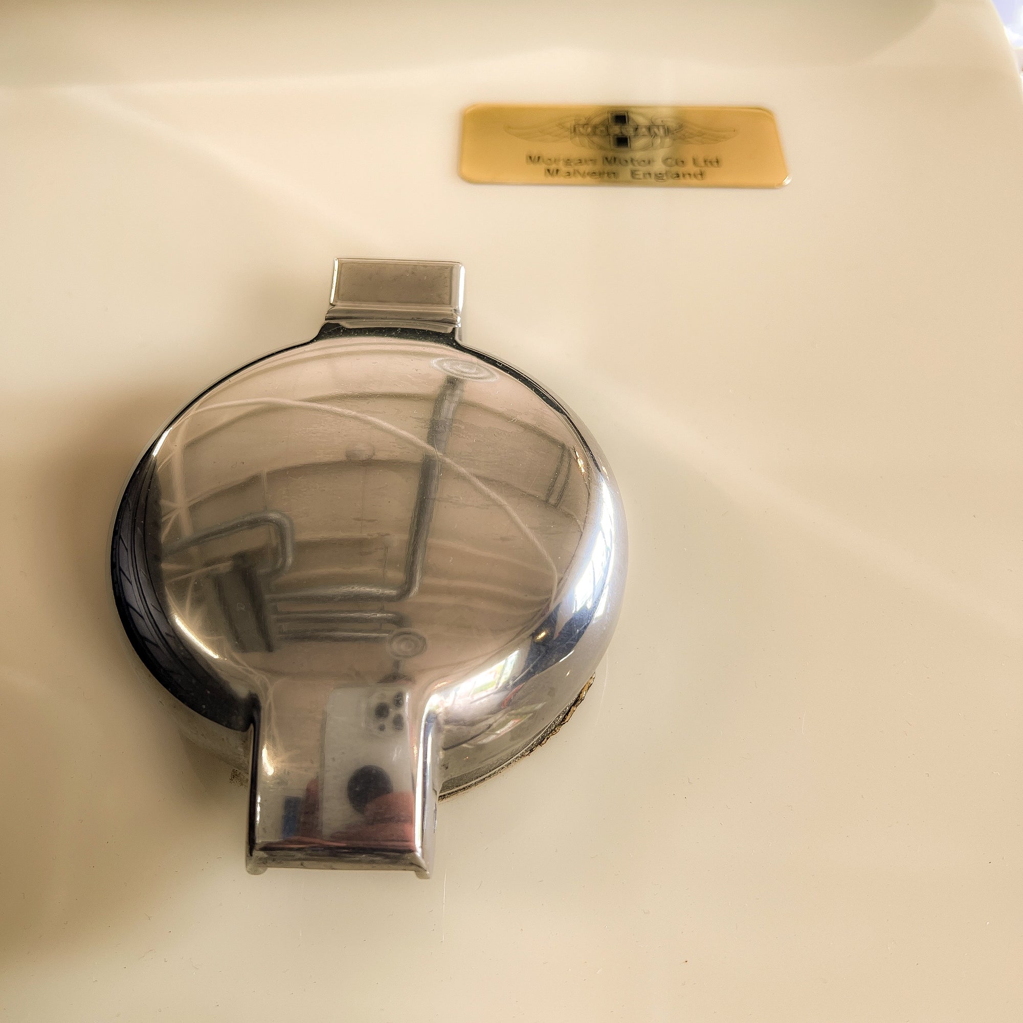 SOLD - Morgan Roadster 3.0 V6 223 BHP - Old English White