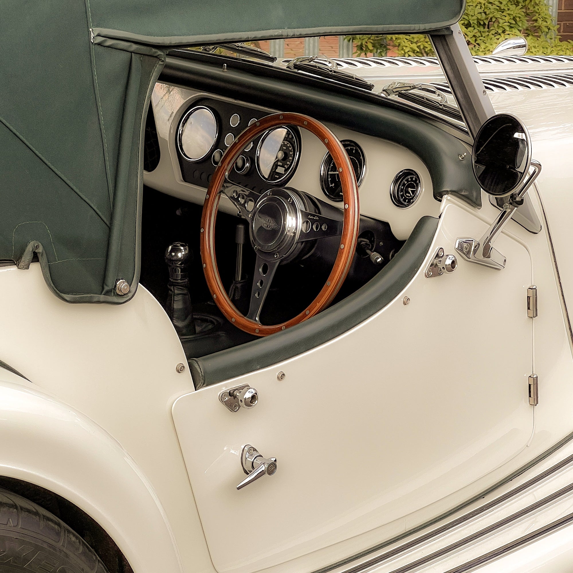 SOLD - Morgan Roadster 3.0 V6 223 BHP - Old English White