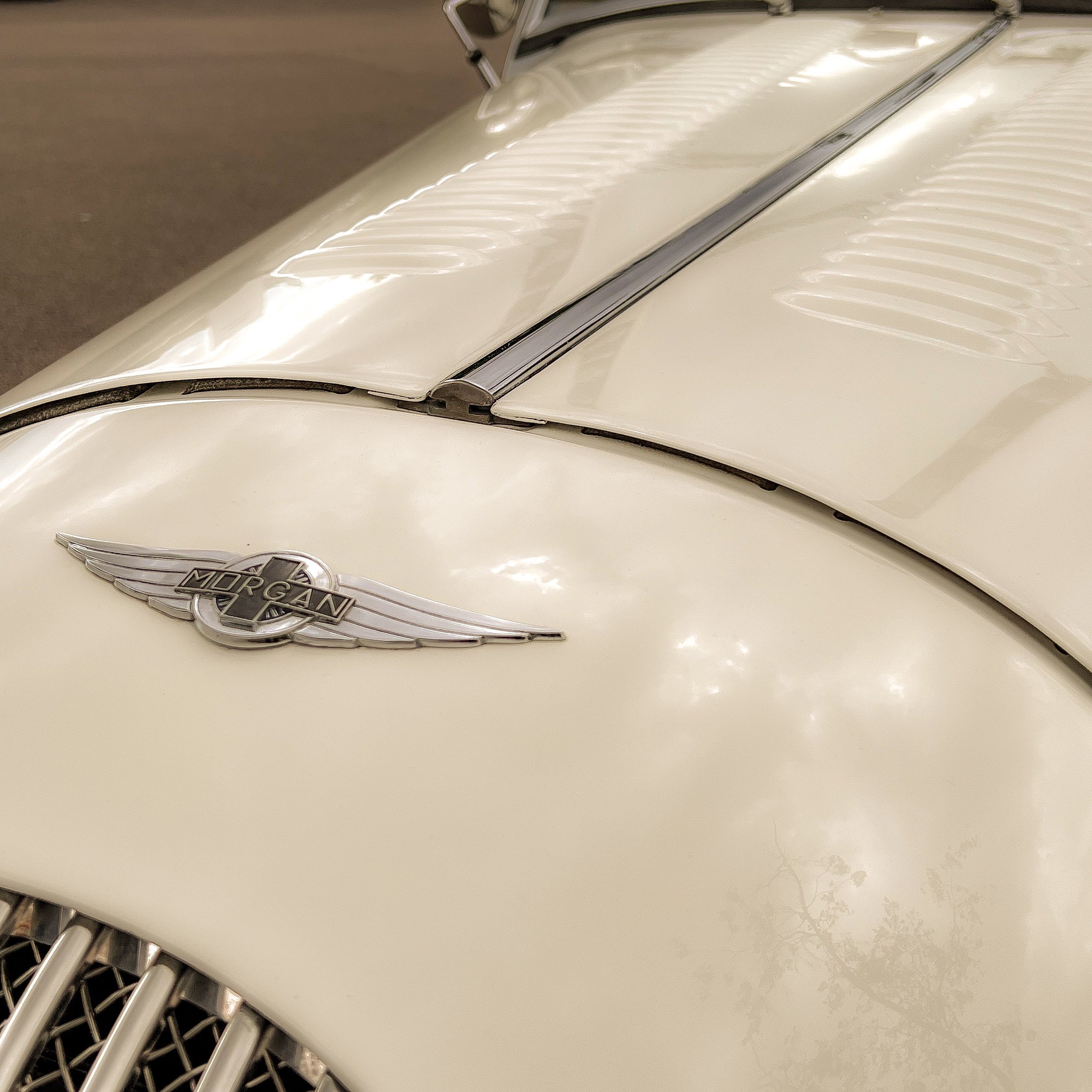 SOLD - Morgan Roadster 3.0 V6 223 BHP - Old English White