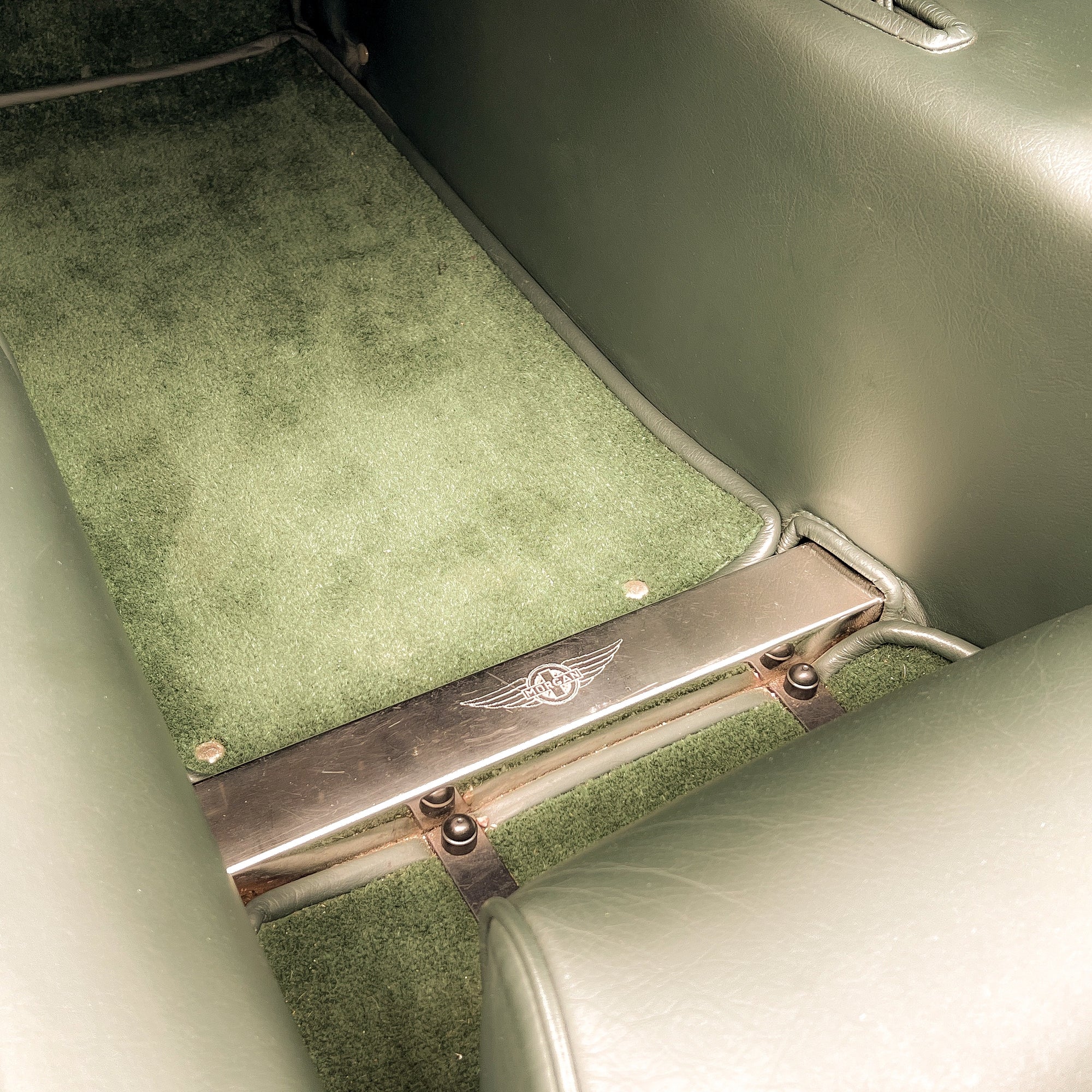 SOLD - Morgan Roadster 3.0 V6 223 BHP - Old English White