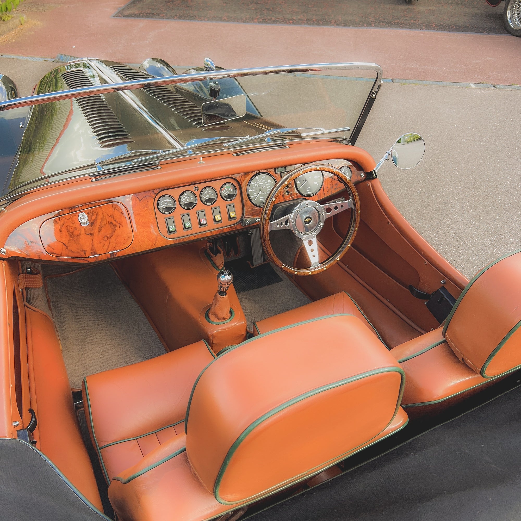 Morgan Plus 4 2.0 Twin Cam 16v Rover Ti - Porsche Oak Green