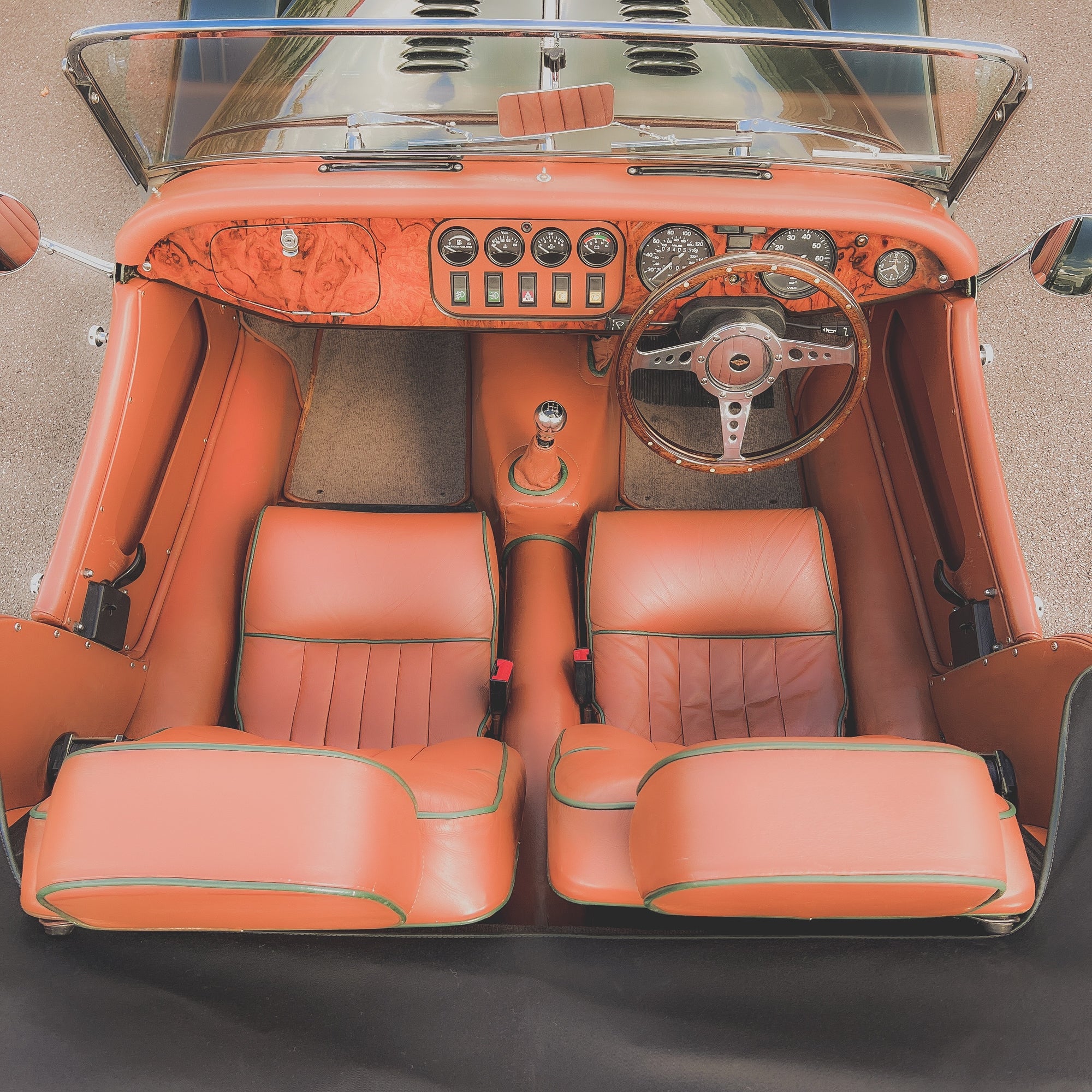 Morgan Plus 4 2.0 Twin Cam 16v Rover Ti - Porsche Oak Green