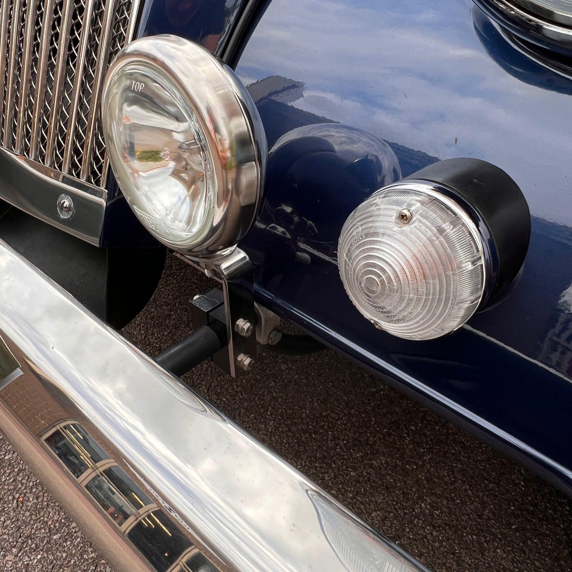 Morgan Plus 8 4.6 Ltr 220 BHP V8,  SSL Front & Rear Suspension upgrade - Tour De France Blue