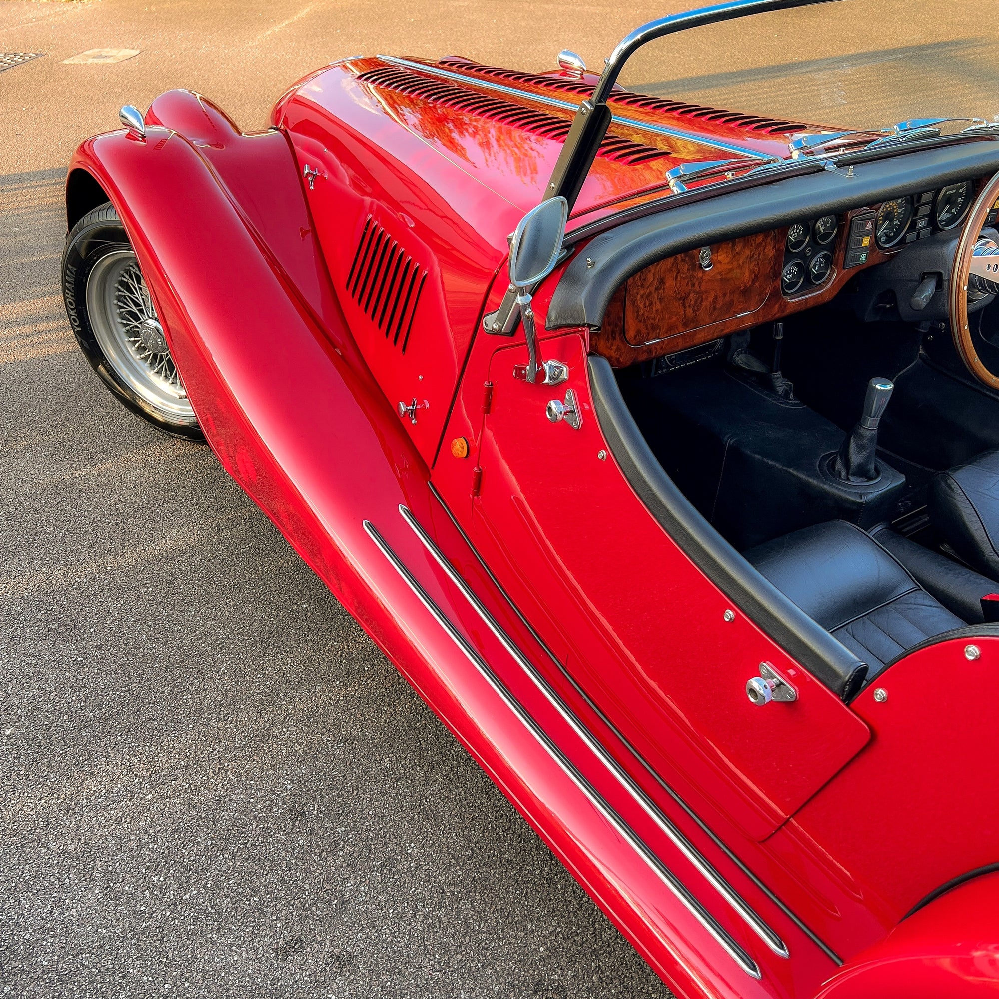 Morgan Plus 4 2.0 16v - Morgan Classic Sport Red