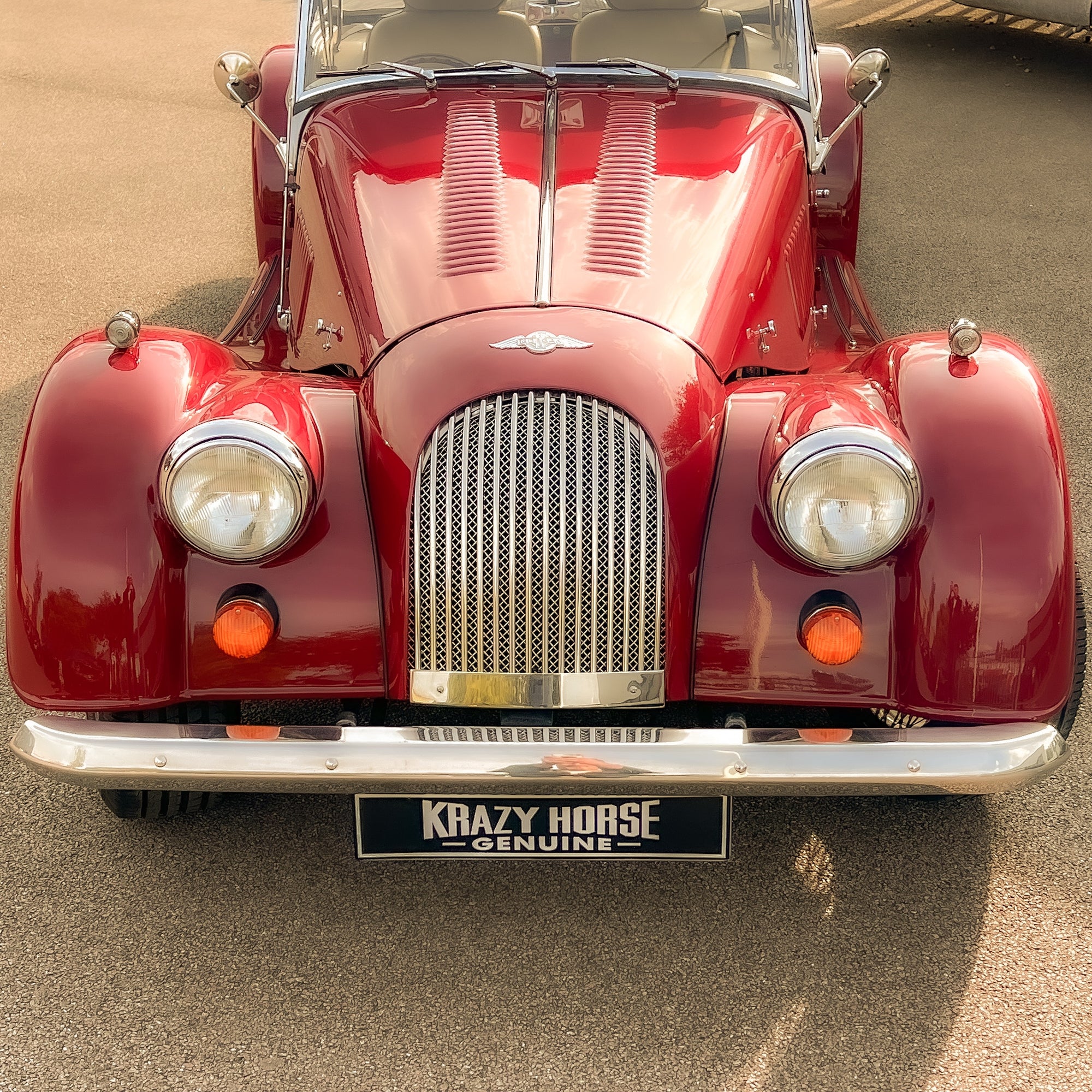 Morgan Plus 4 2.0 16v - Classic Morgan Anniversary Red