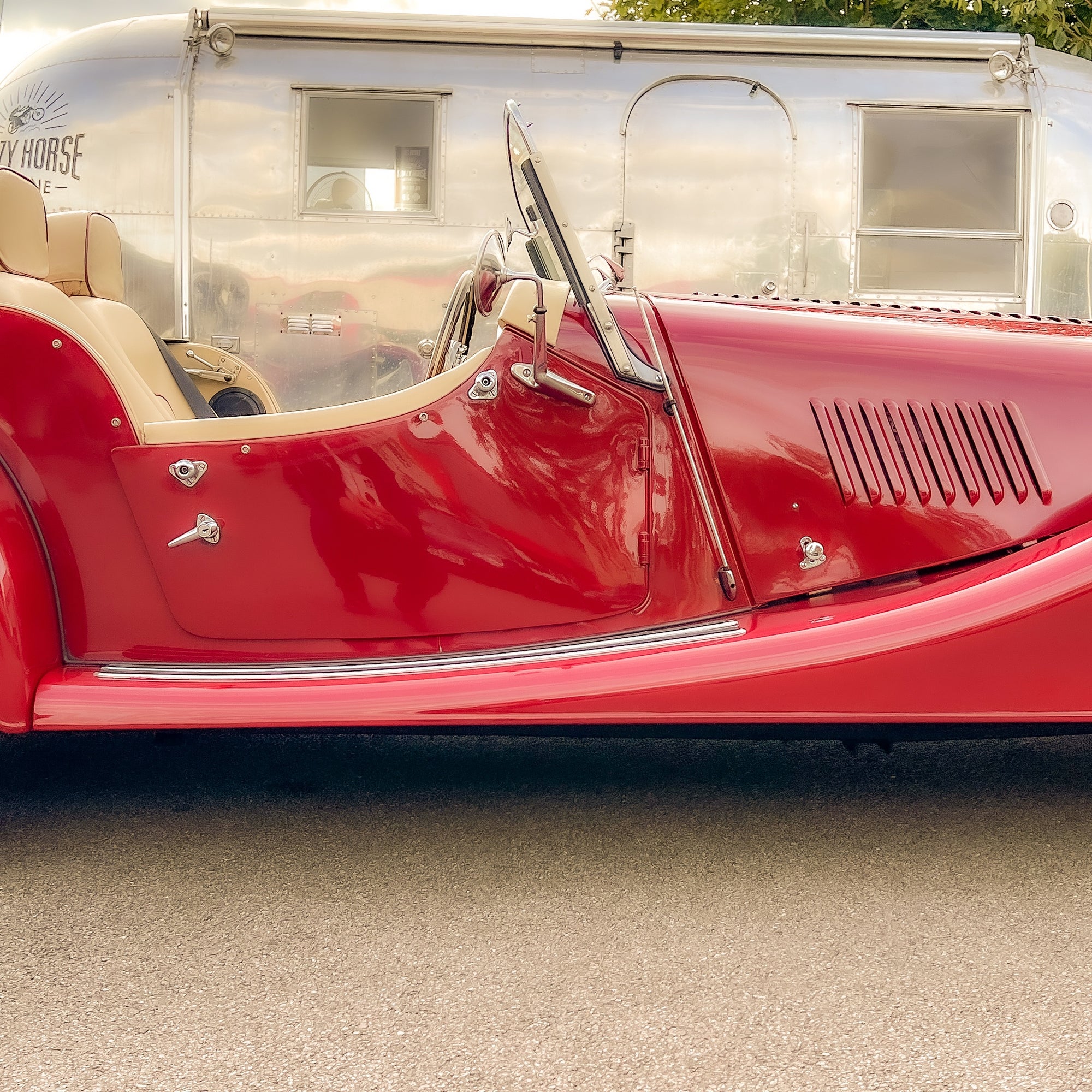 Morgan Plus 4 2.0 16v - Classic Morgan Anniversary Red