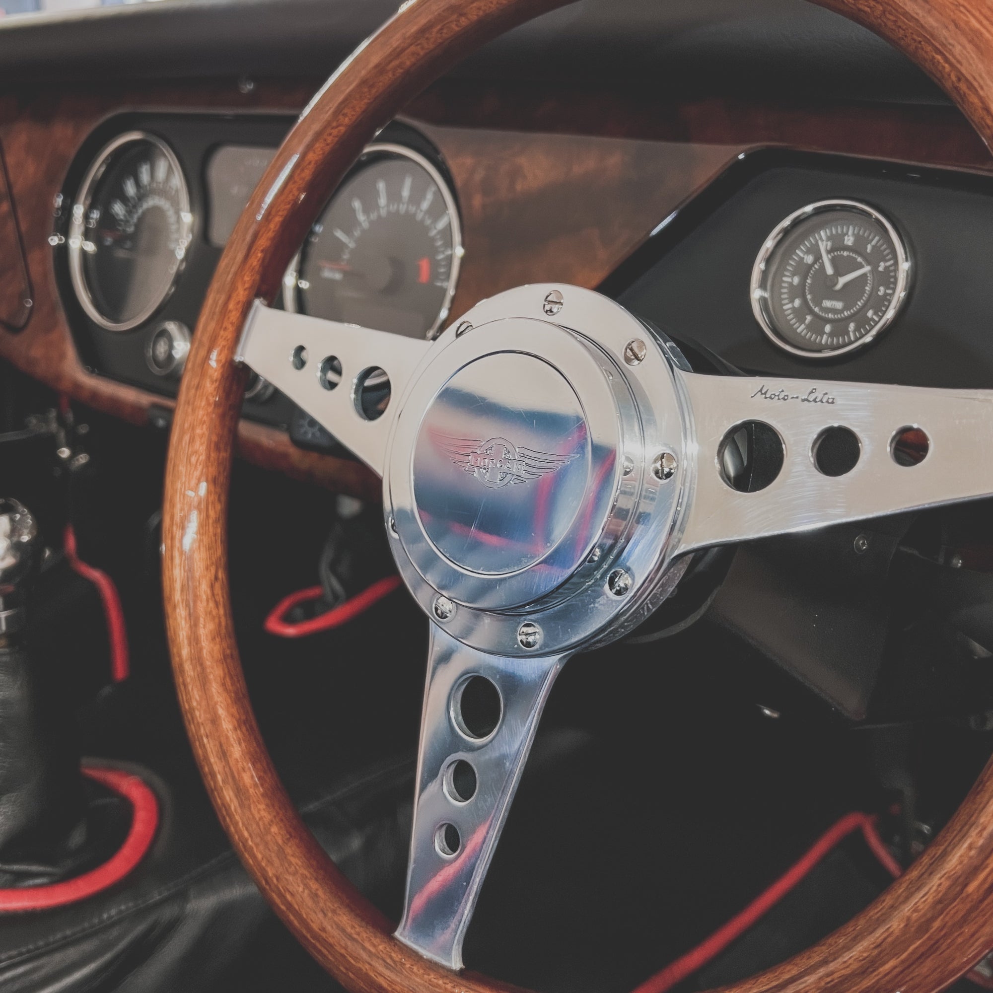 Morgan Roadster 3.7 V6 280 Bhp - Morgan Sport Red