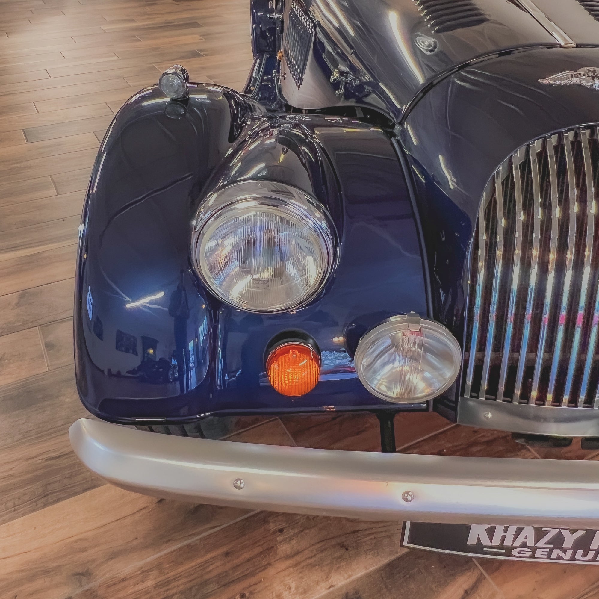 Morgan Plus 8 3.9 V8 - Iris Blue Metallic