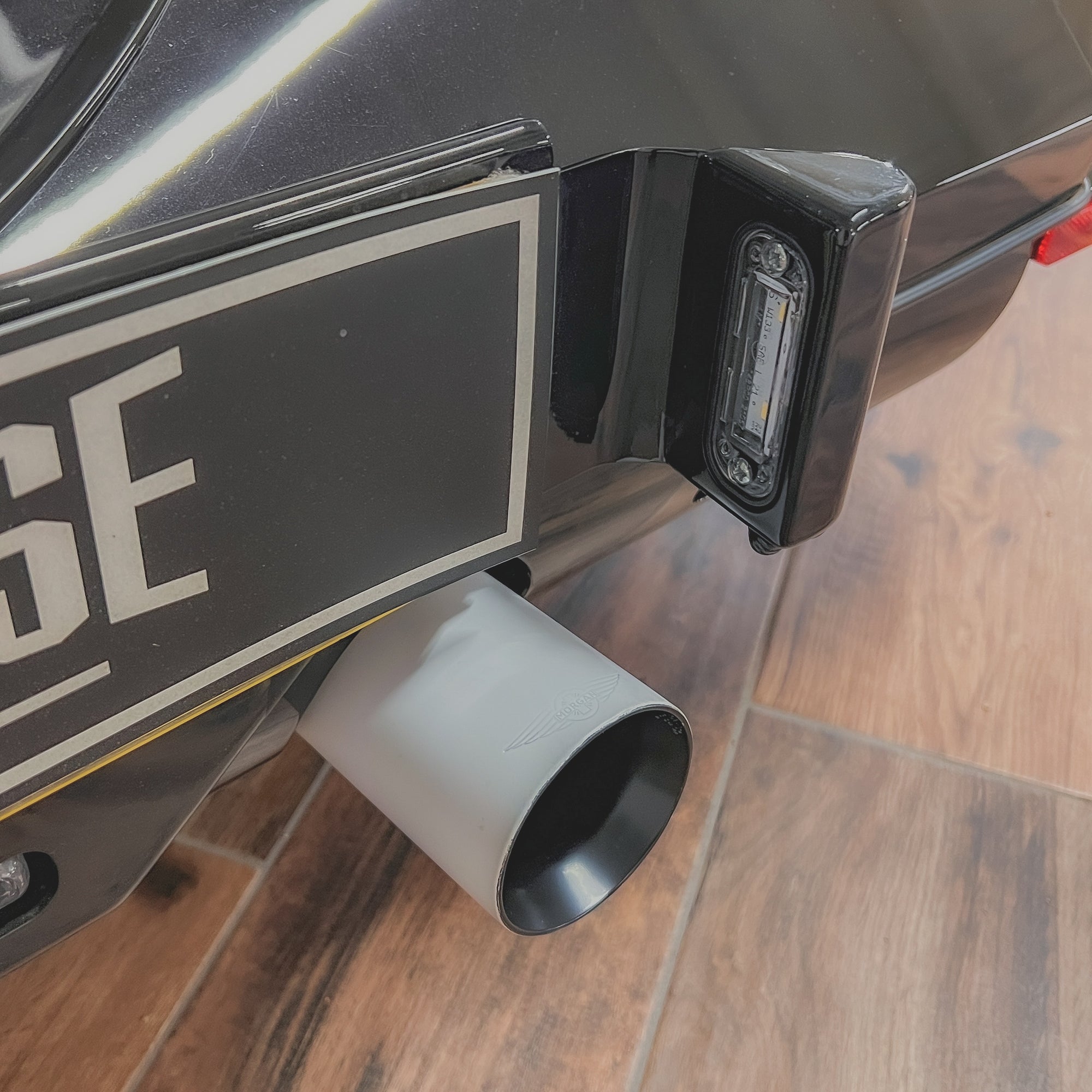 SOLD - Morgan Plus Six Shadow - Mythos Black Pearlescent