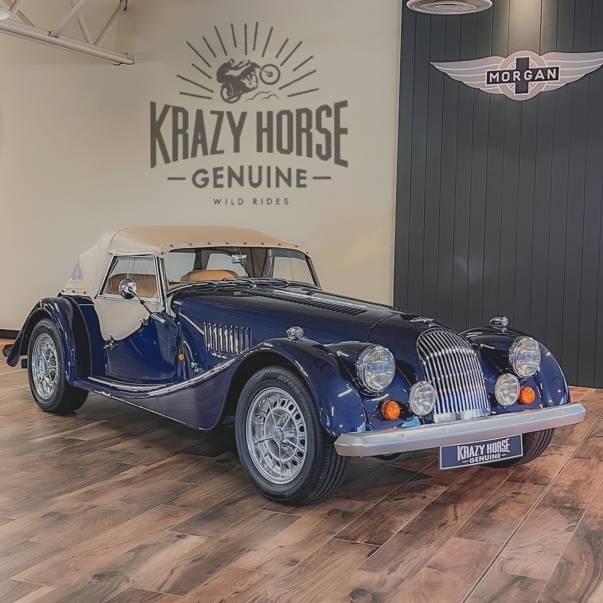 Morgan Plus 8 3.9 V8 - Iris Blue Metallic