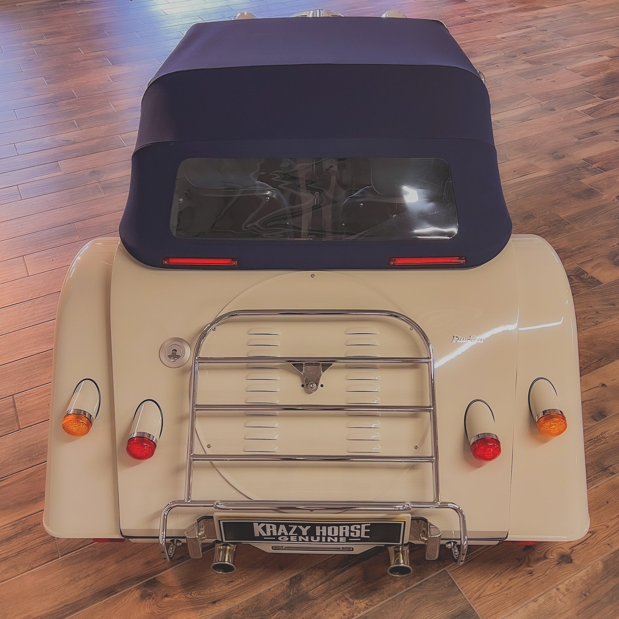 Morgan Plus Four - Morgan Heron Grey