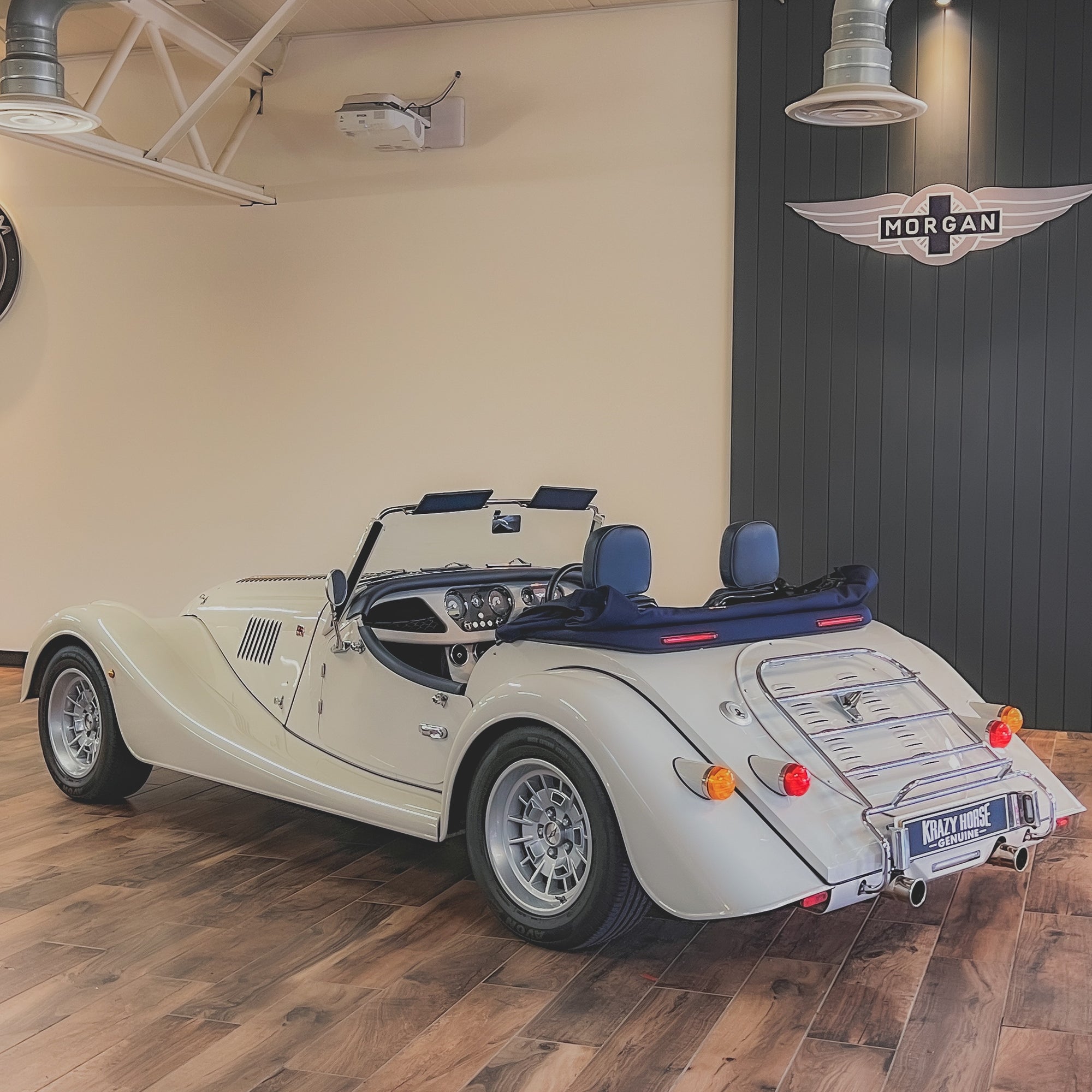 Morgan Plus Four - Morgan Heron Grey