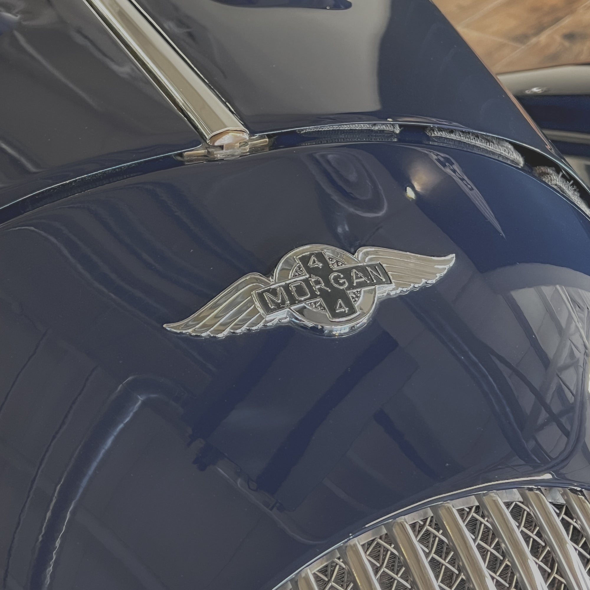 Morgan 4/4 1.8 Twin Cam 16v Ford Z-tec - Morgan Classic Indigo Blue