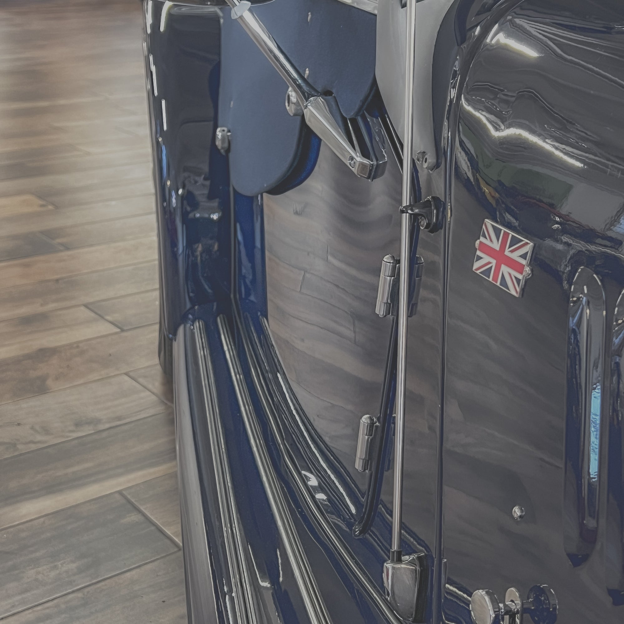 Morgan 4/4 1.8 Twin Cam 16v Ford Z-tec - Morgan Classic Indigo Blue