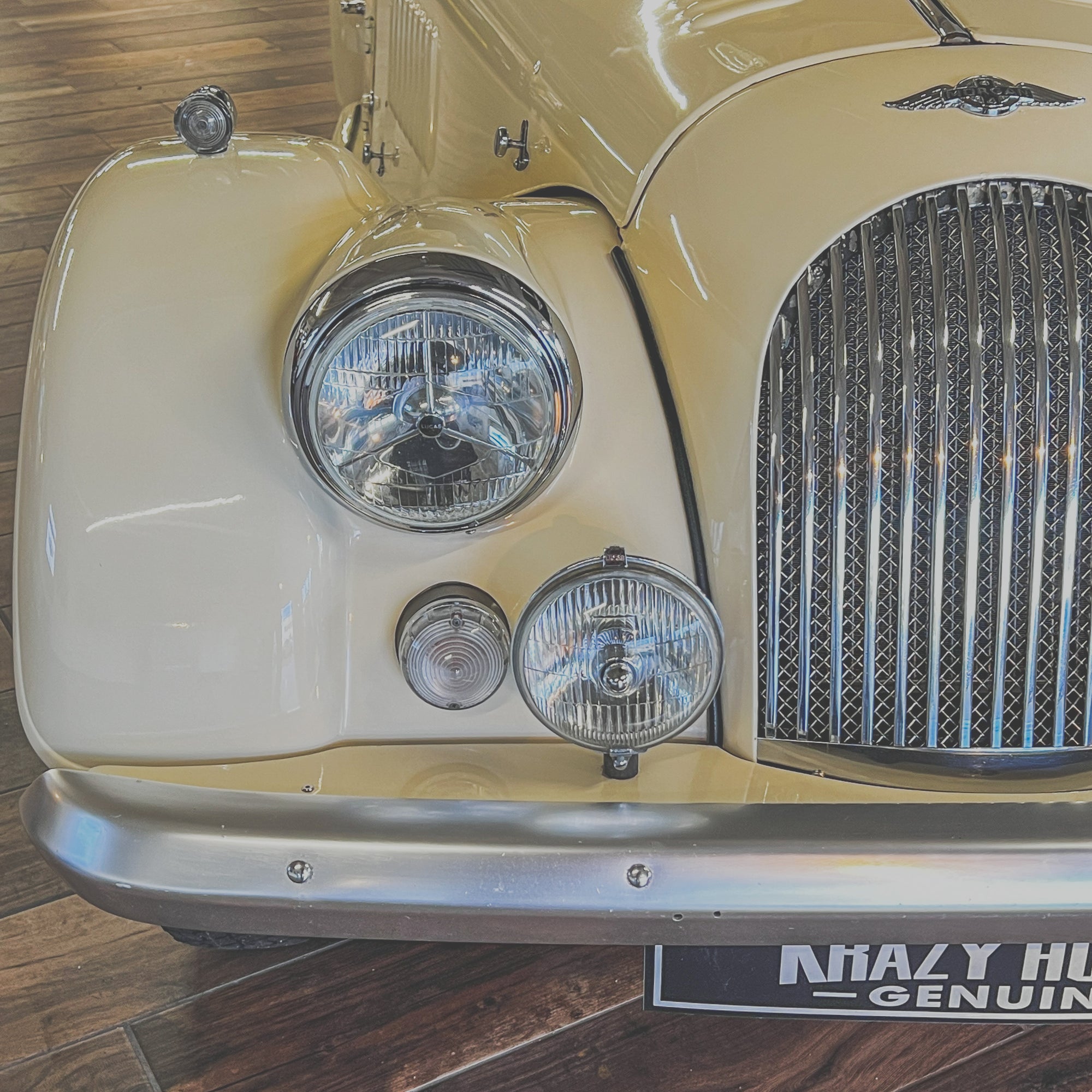 Morgan 4/4 1.6 Ford - Morgan Classic Old English White