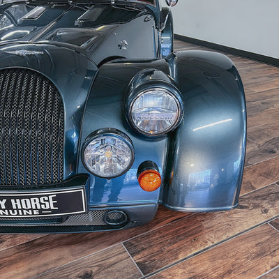 SOLD - Morgan Plus Six 3.0 Automatic - Classic Porsche Adventure Green pearlescent