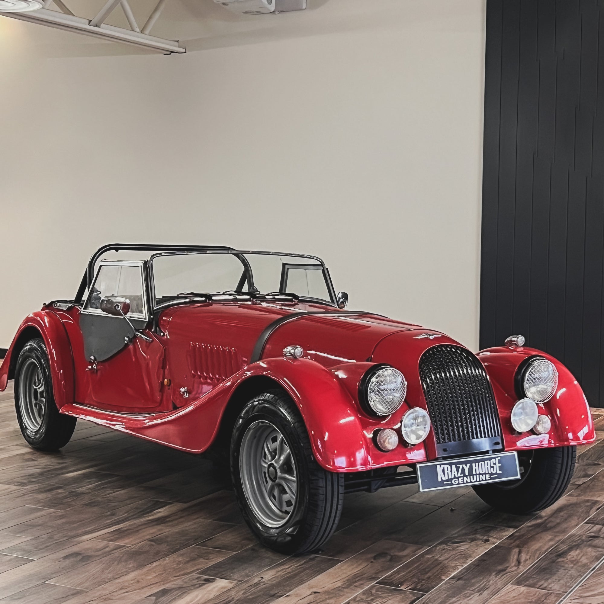 SOLD - Morgan 4/4 1.6 CVH - Sport red
