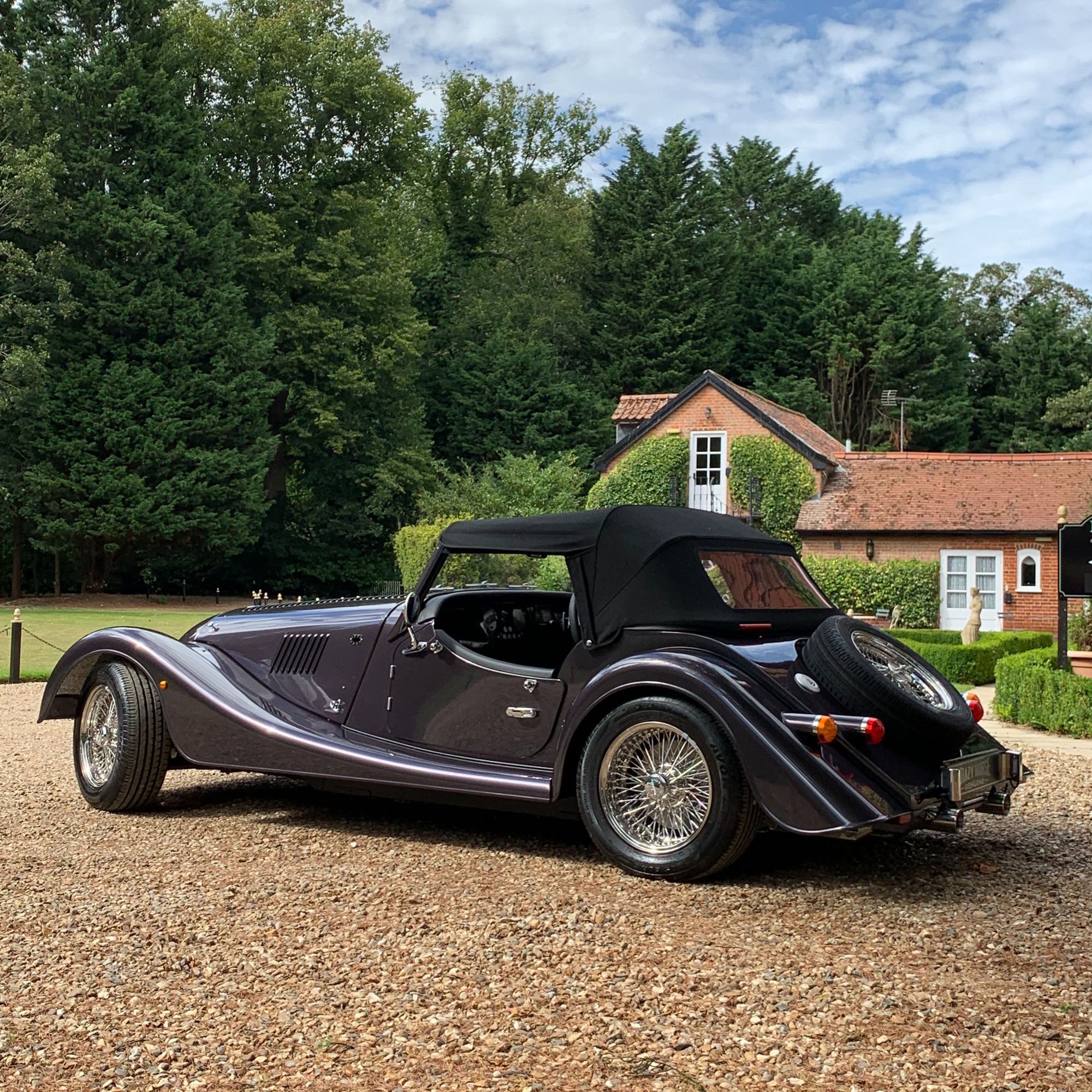Morgan Plus Four - Metallic Morgan Regal Grey
