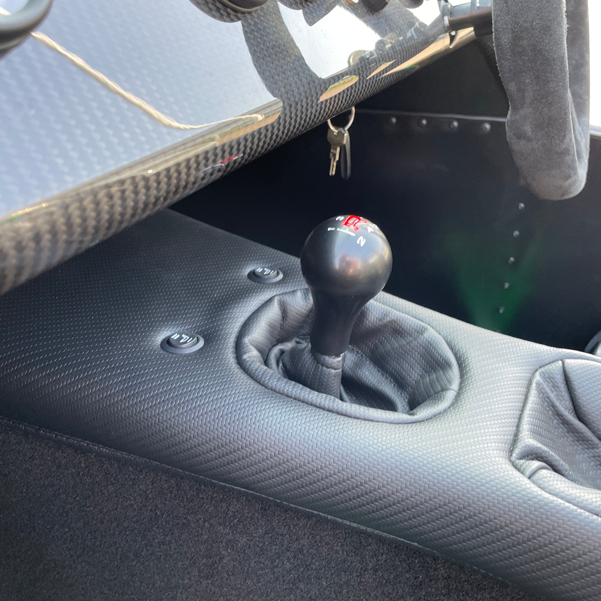 CATERHAM SEVEN 420R LARGE CHASSIS - NARDO GREY WITH BLACK