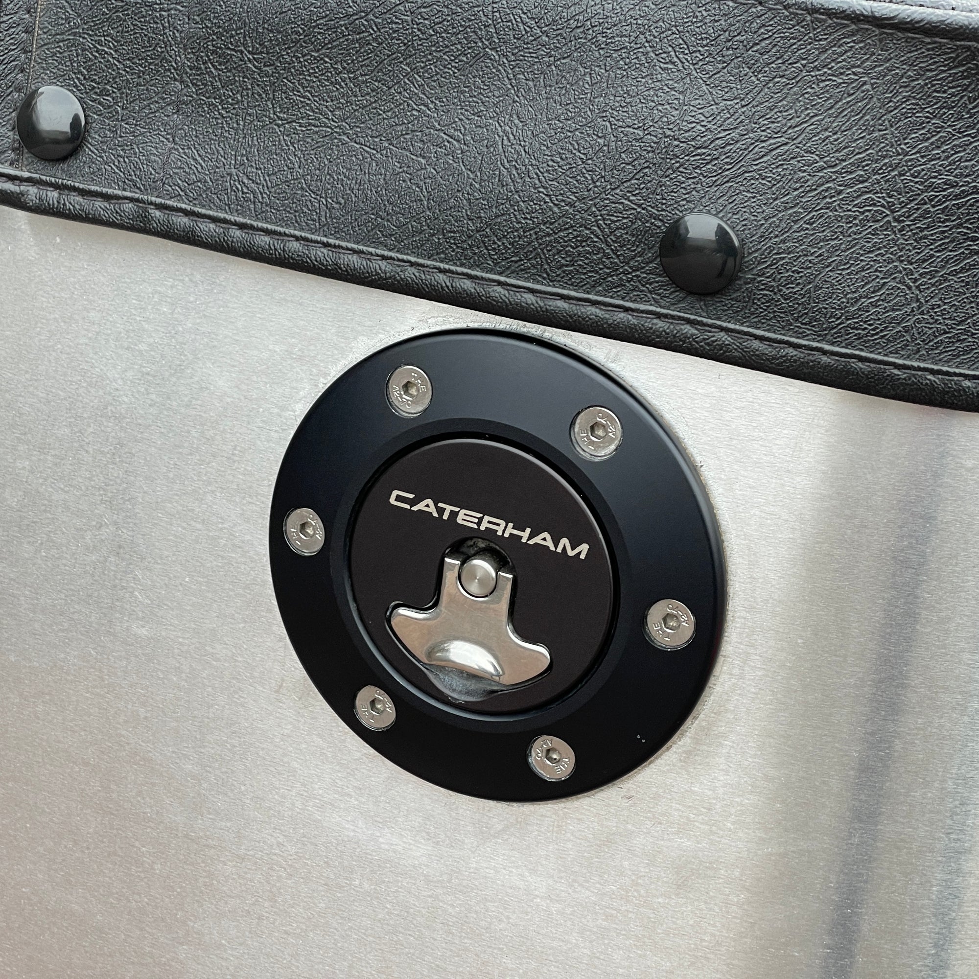 2021 CATERHAM ACADEMY / CURRENTLY IN ROADSPORT SPEC - BARE ALUMINIUM BODY WITH BLACK WINGS AND NOSECONE