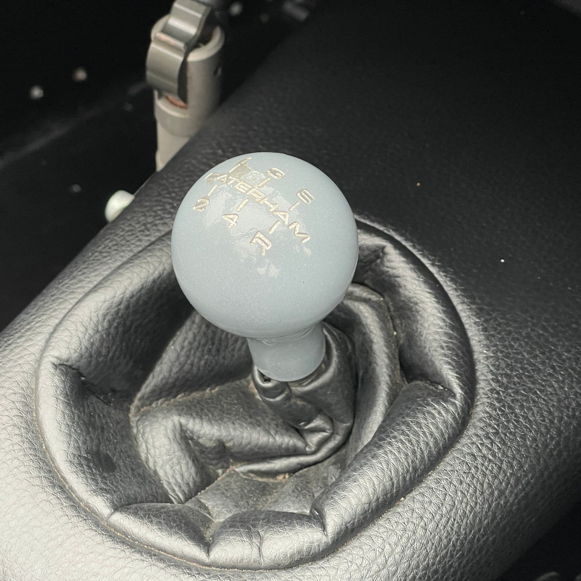 2021 CATERHAM ACADEMY / CURRENTLY IN ROADSPORT SPEC - BARE ALUMINIUM BODY WITH BLACK WINGS AND NOSECONE