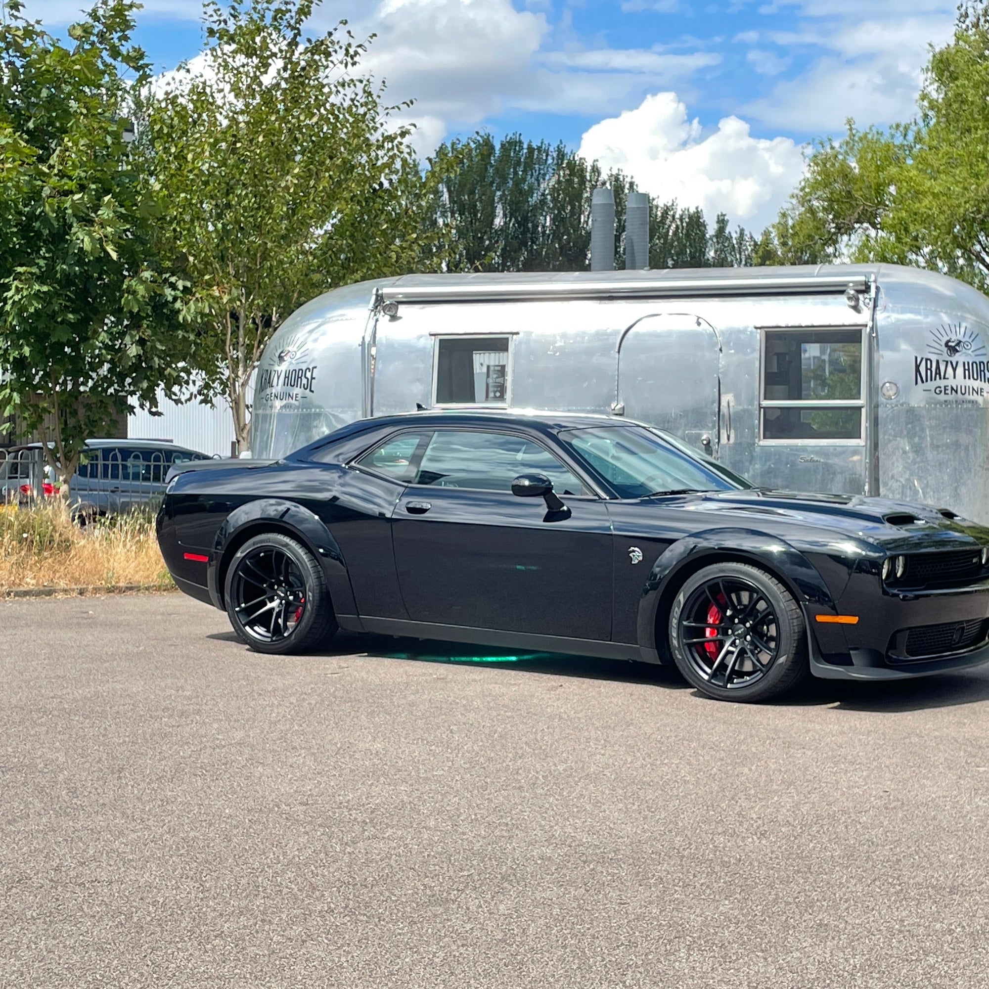 DODGE SRT HELLCAT WIDEBODY - PITCH BLACK WITH BLACK