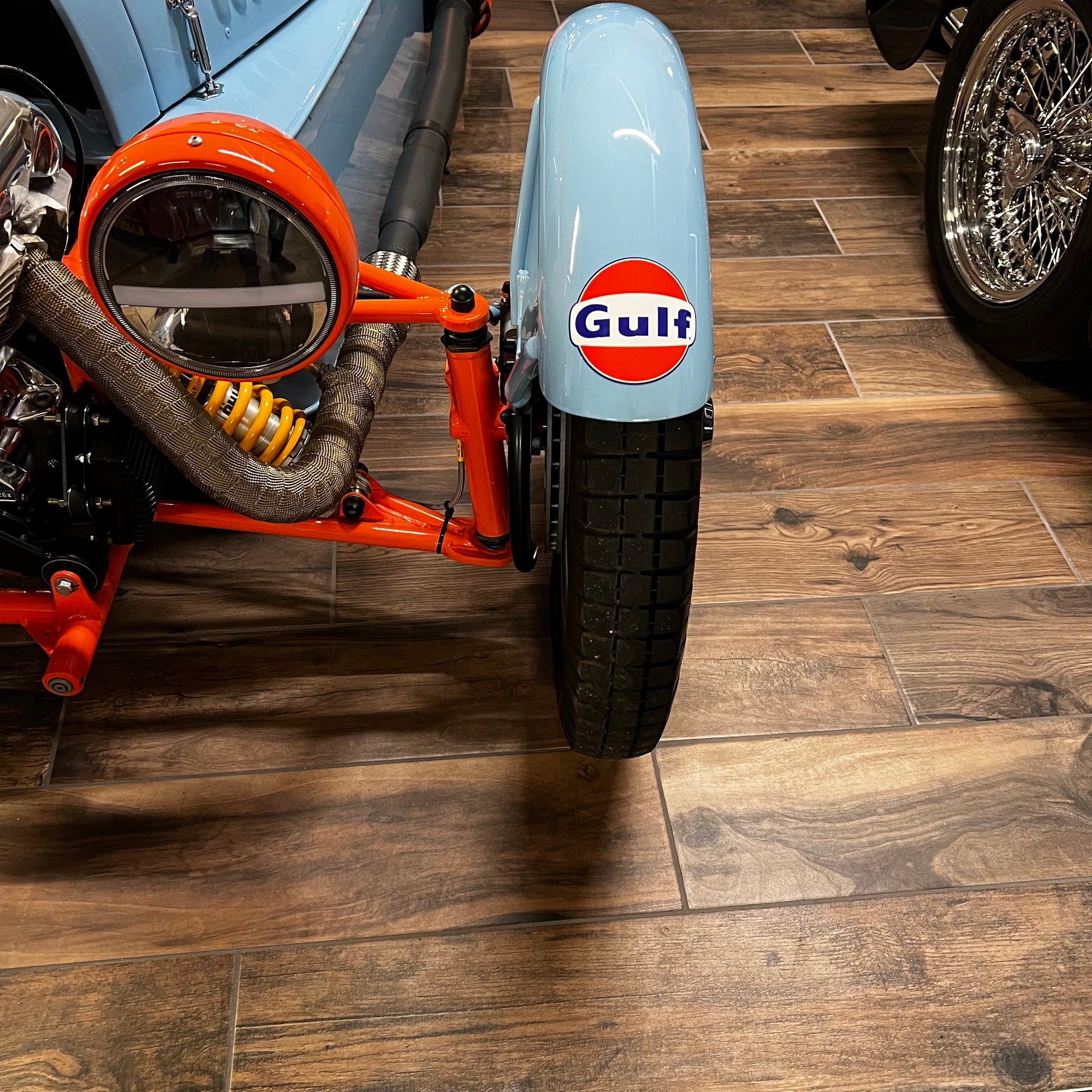 Morgan 3 Wheeler - Gulf Blau / Gulf Orange - Stage Two Tuned Morgan Three Wheeler