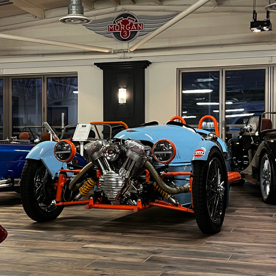 Morgan 3 Wheeler - Gulf Blau / Gulf Orange - Stage Two Tuned Morgan Three Wheeler
