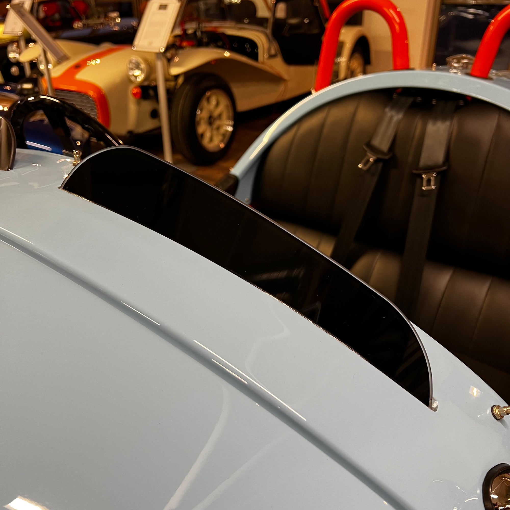 Morgan 3 Wheeler - Gulf Blau / Gulf Orange - Stage Two Tuned Morgan Three Wheeler