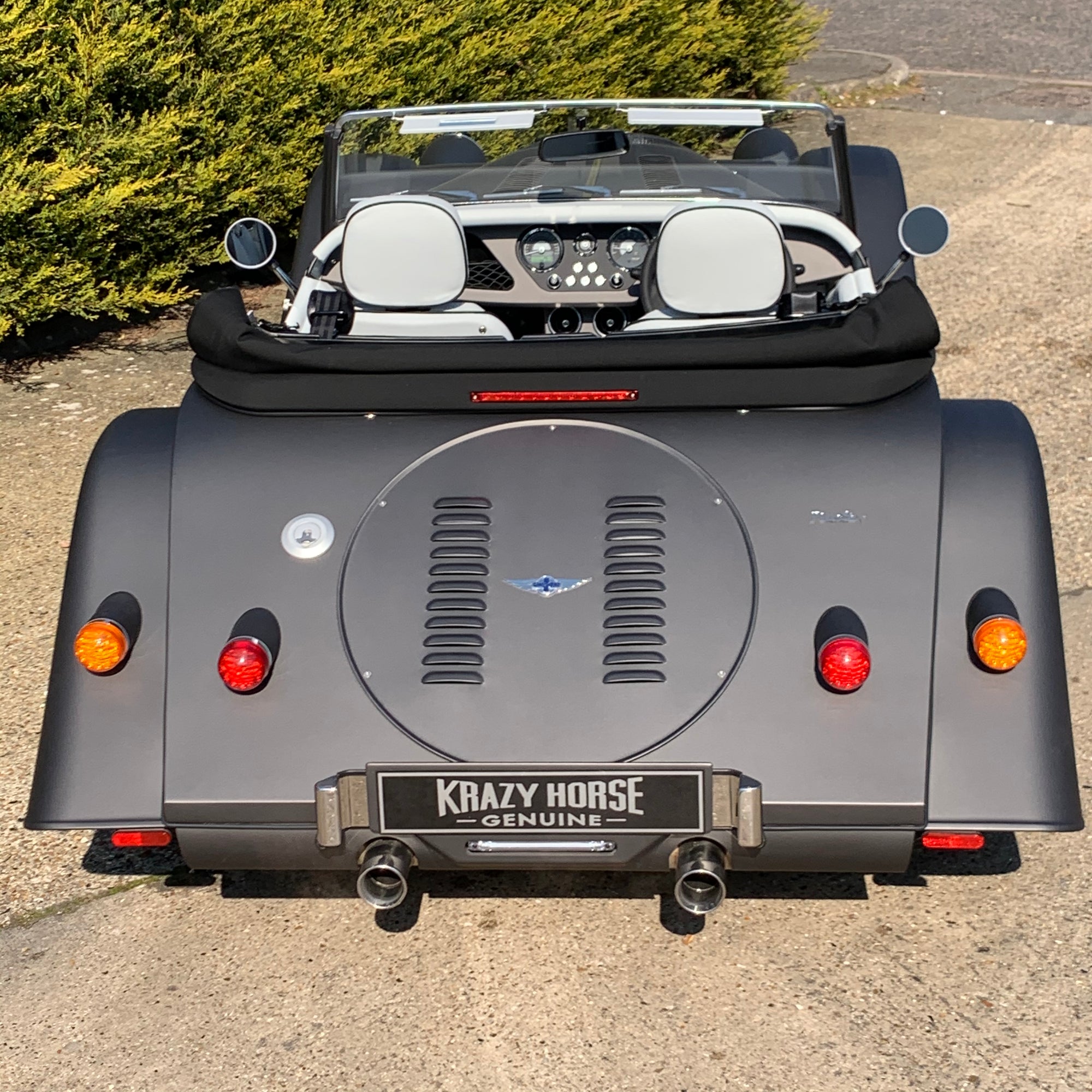 SOLD - Morgan Plus Six - 3.0 Auto - Silverstone track grey - Matt