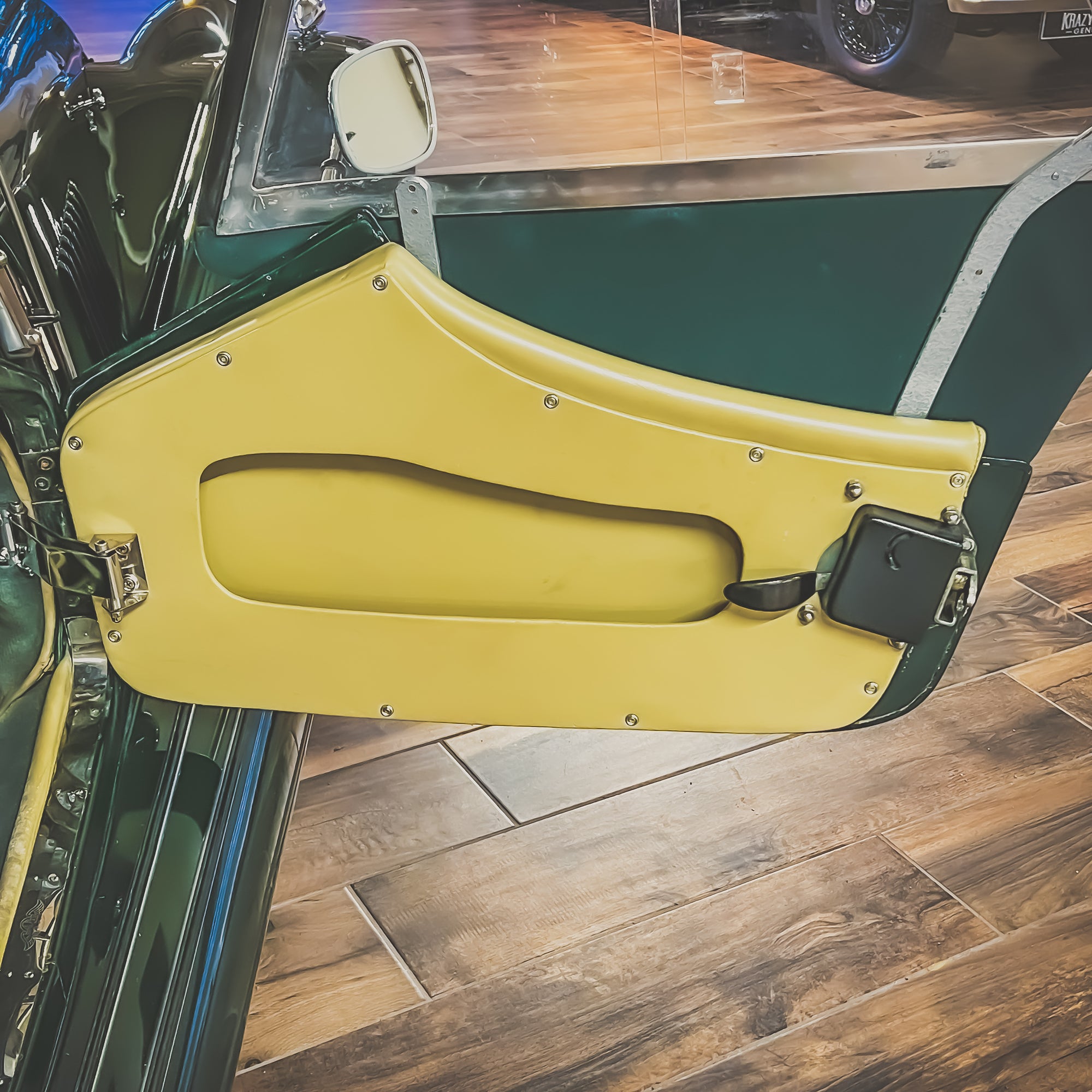 Morgan 4/4 1.6 Ford - Morgan Classic Old English White