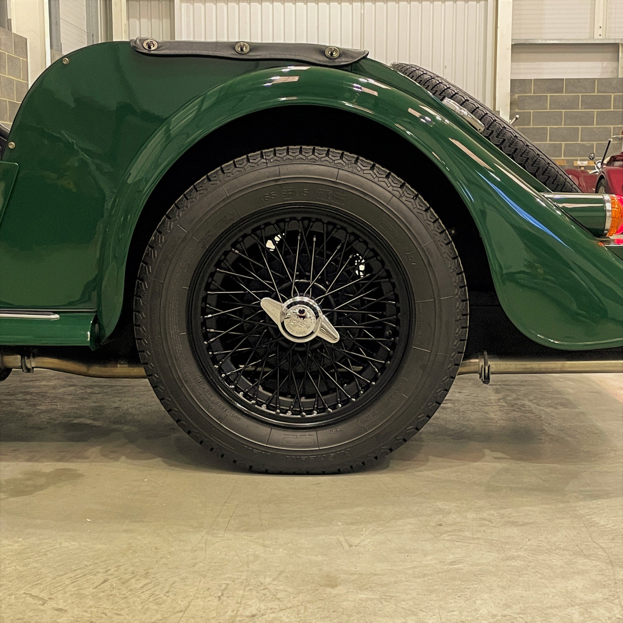 Morgan 4/4 - Solid Morgan Green
