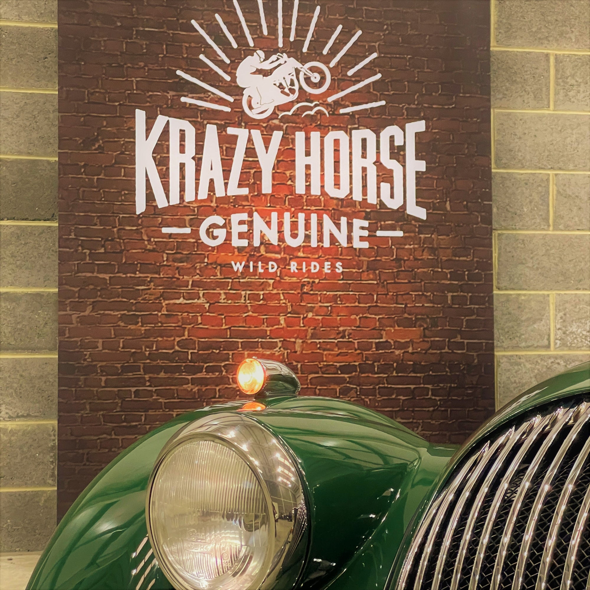 Morgan 4/4 - Solid Morgan Green