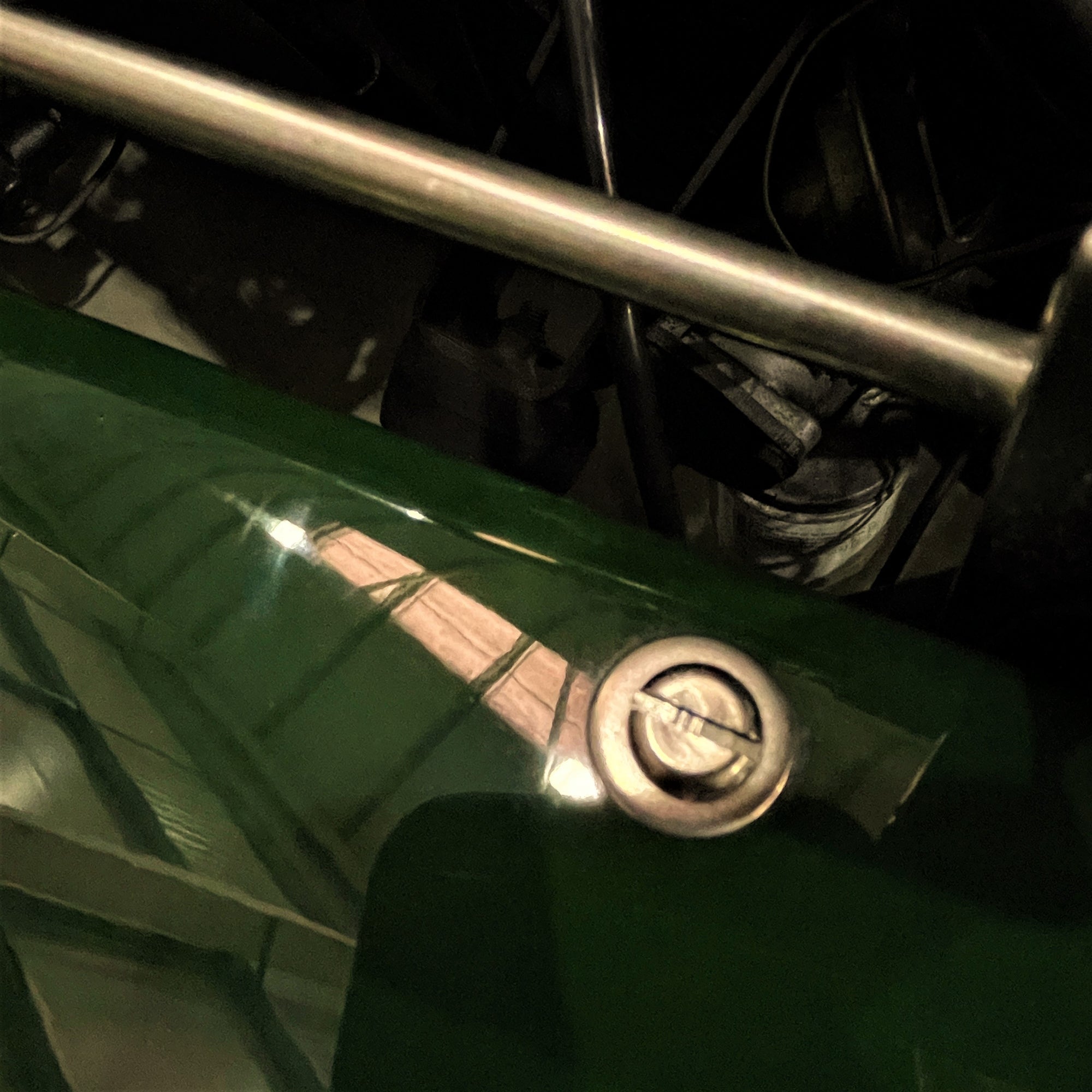 Morgan 4/4 - Solid Morgan Green