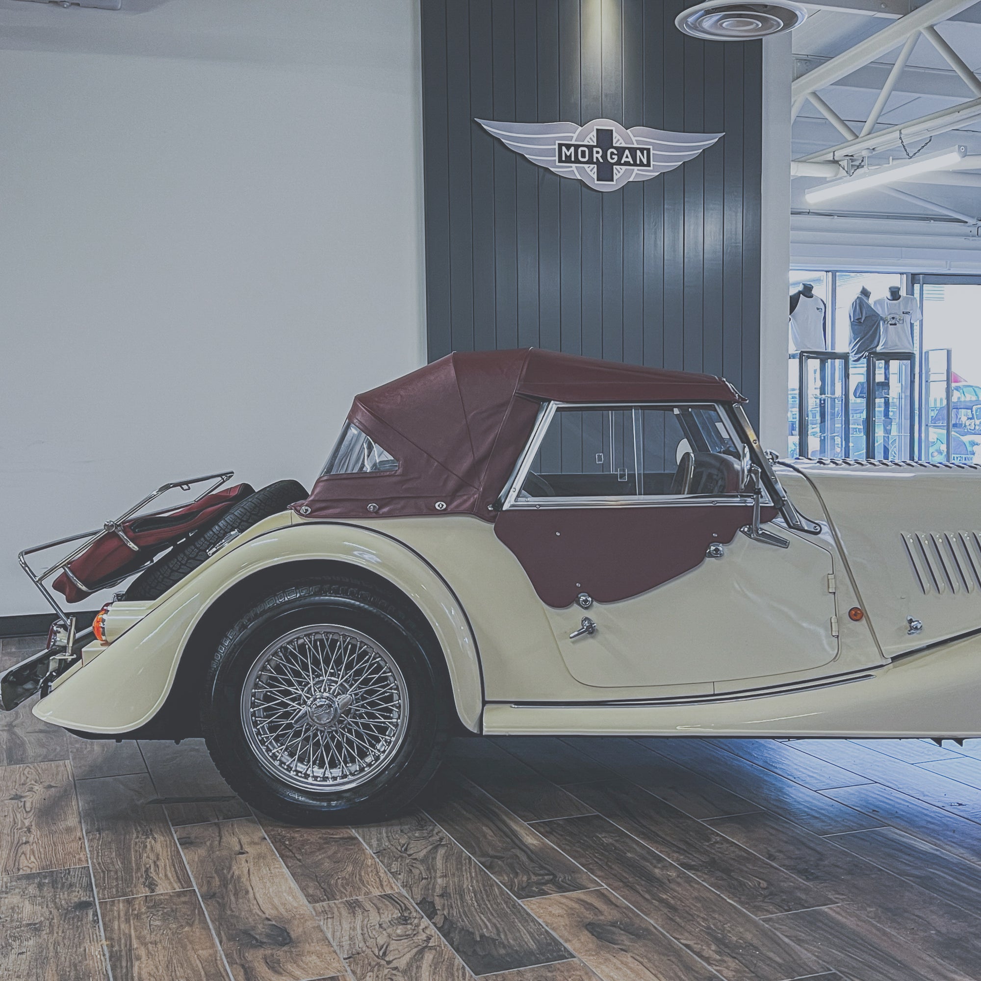 Morgan 4/4 1.8 Twin Cam 16v Ford Z-tec - Morgan Classic Sport Ivory