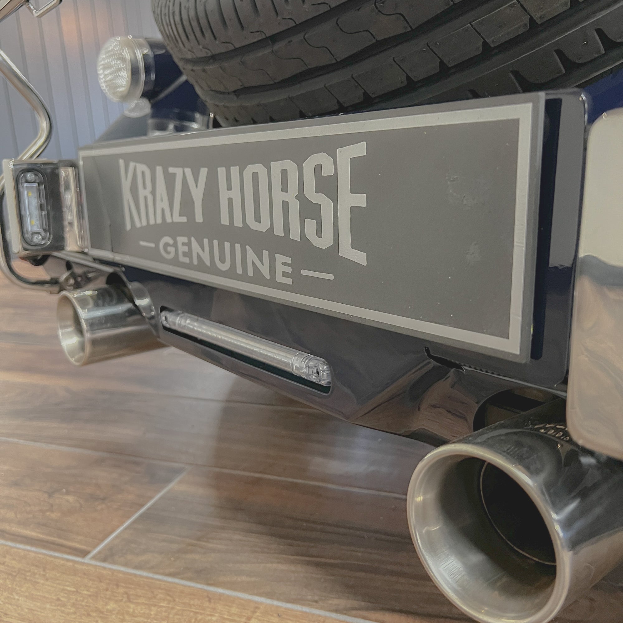 Morgan Plus Four Automatic - Classic Ferrari Midnight Blue