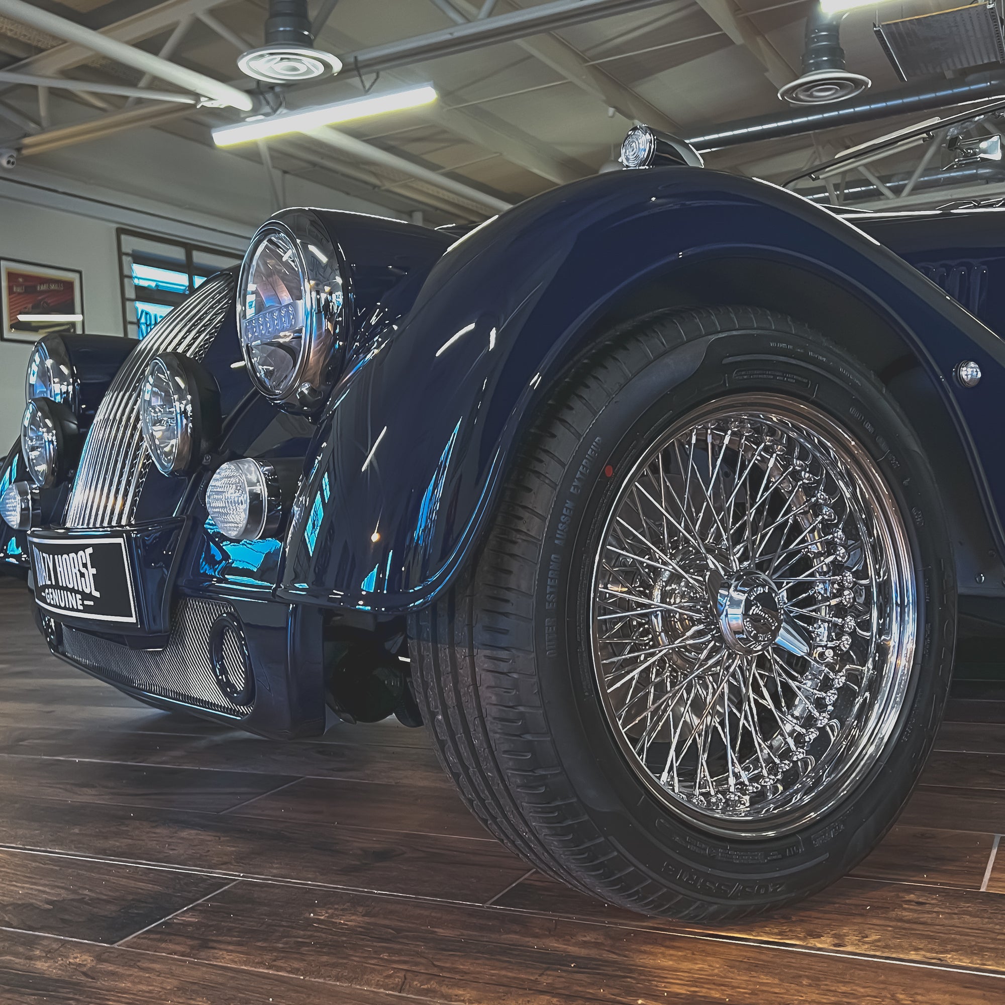 Morgan Plus Four Automatic - Classic Ferrari Midnight Blue