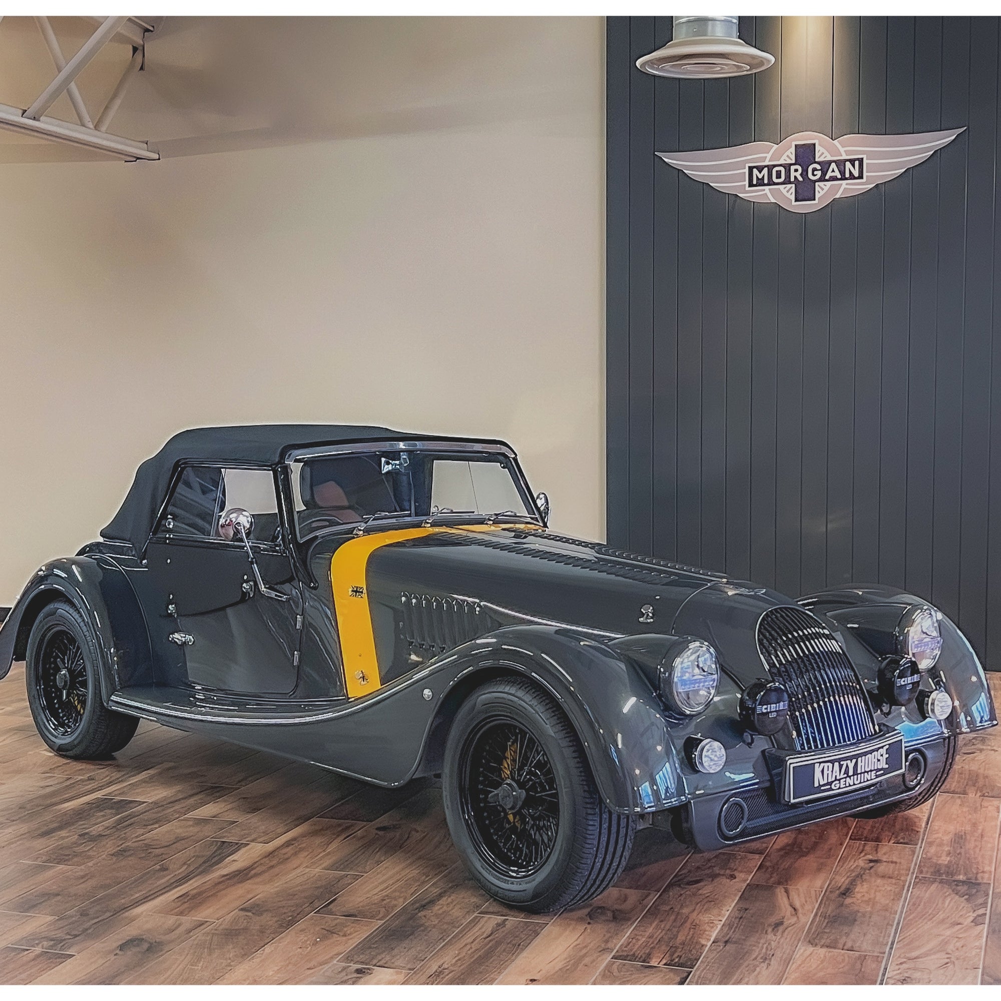 Morgan Plus Four 2022 - BMW Dravit Grey Metallic