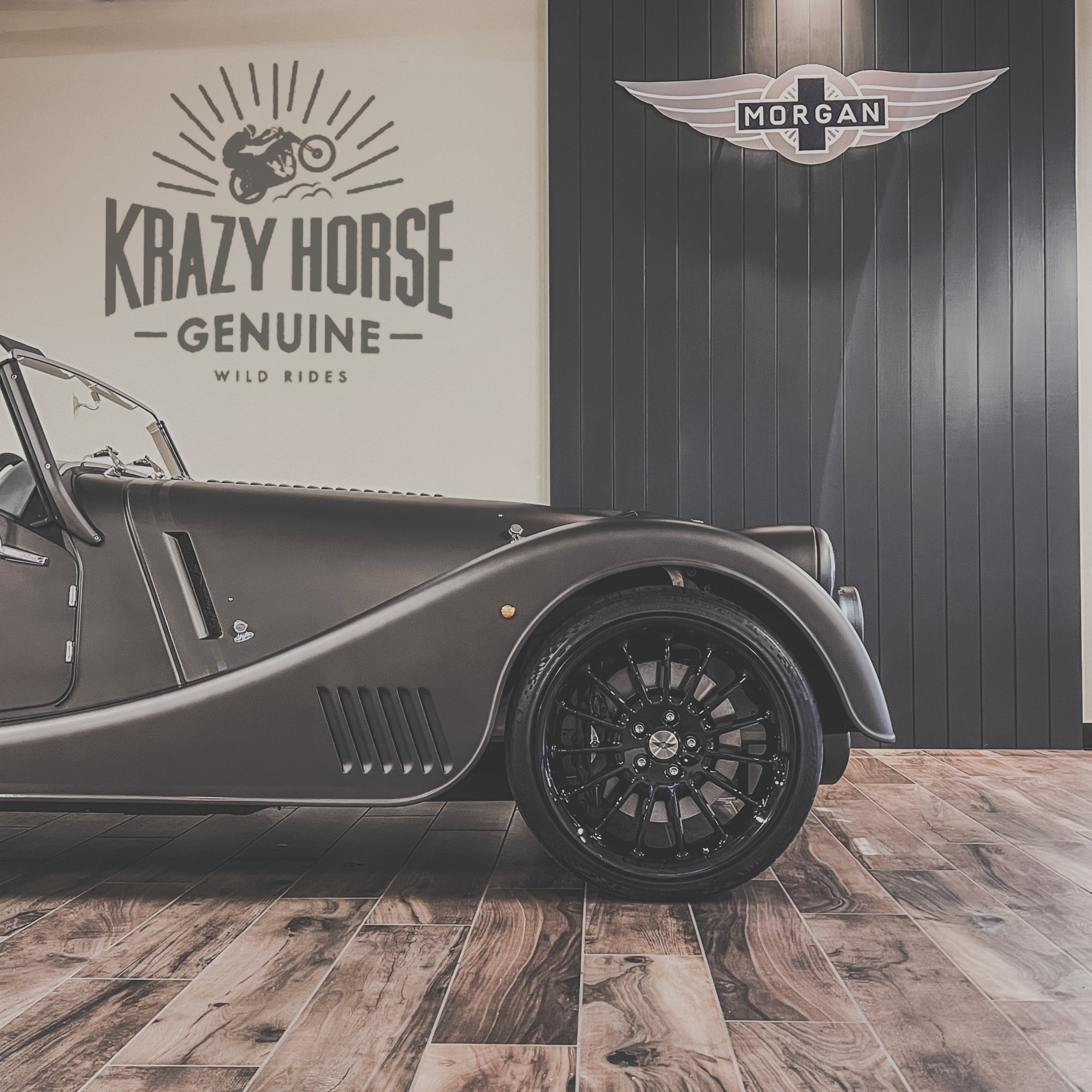 Morgan Plus Six  - Hammerhead Grey