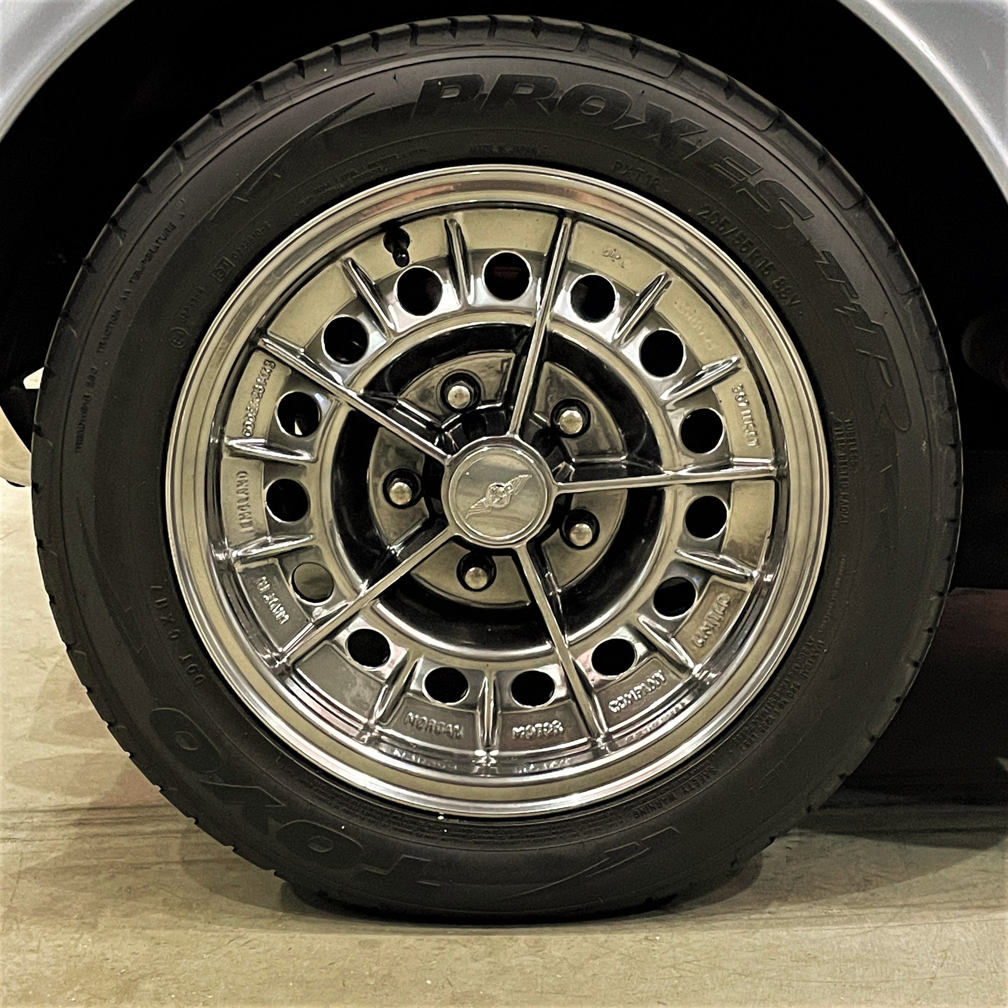 Morgan Roadster 3.0 V6 225 BHP - Floret Silver