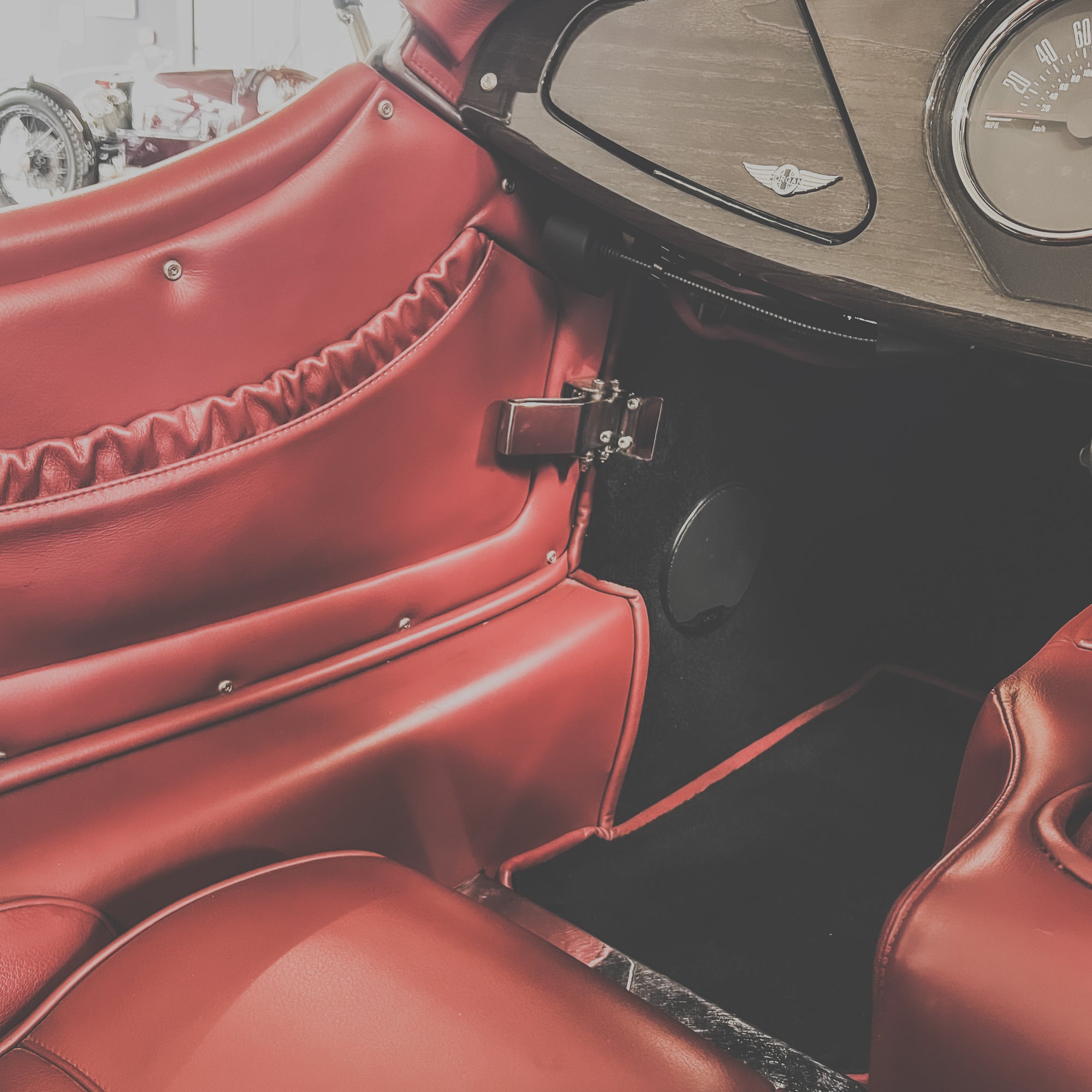 Morgan Roadster 3.7 V6 300 BHP - Porsche GT Silver