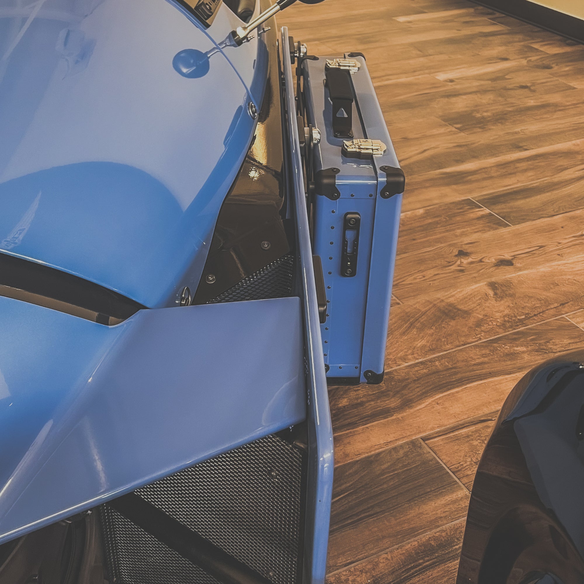 Morgan Super 3 - Yas Marina Blue