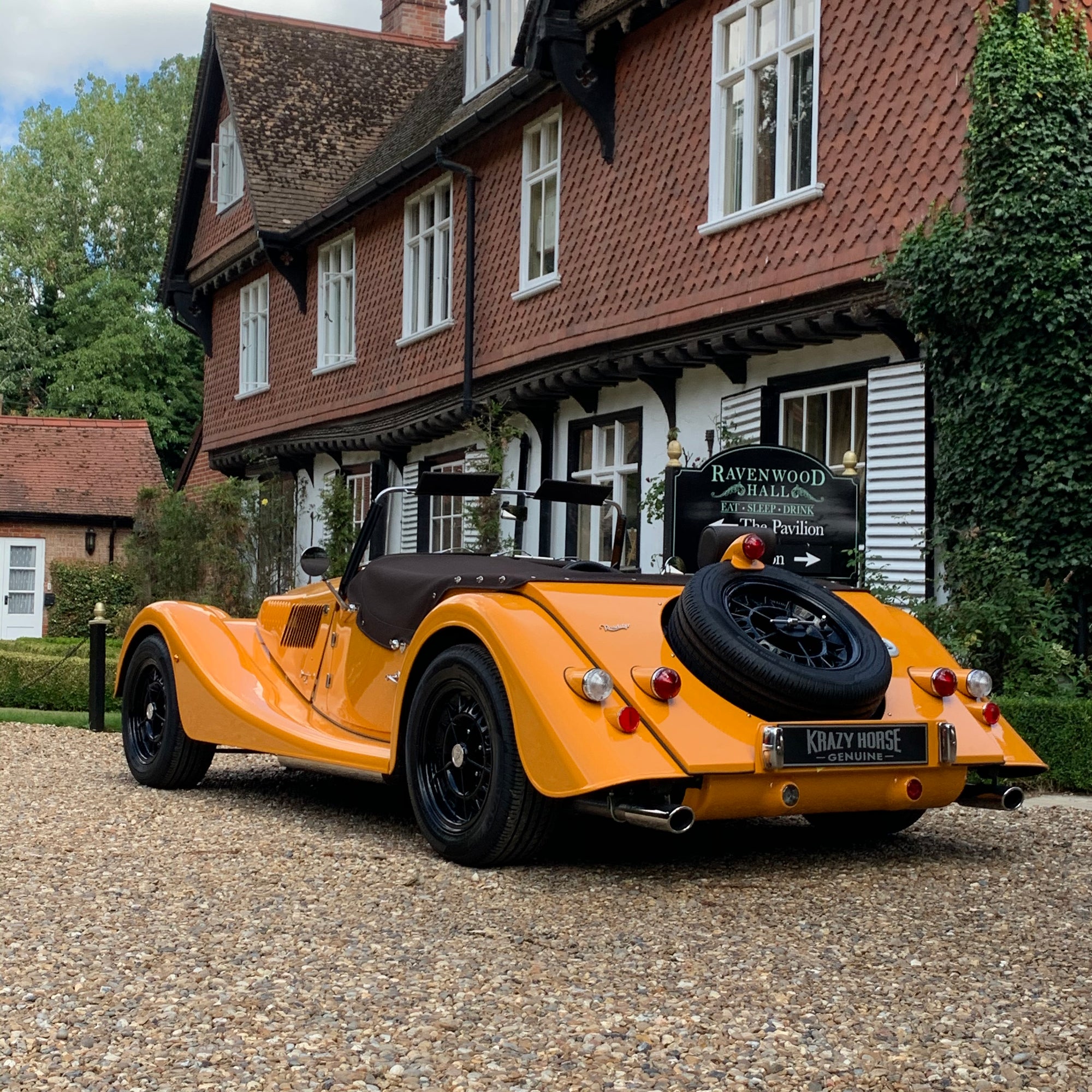 MORGAN ROADSTER 3.7 V6 286 BHP - MORGAN CLASSIC ORANGE