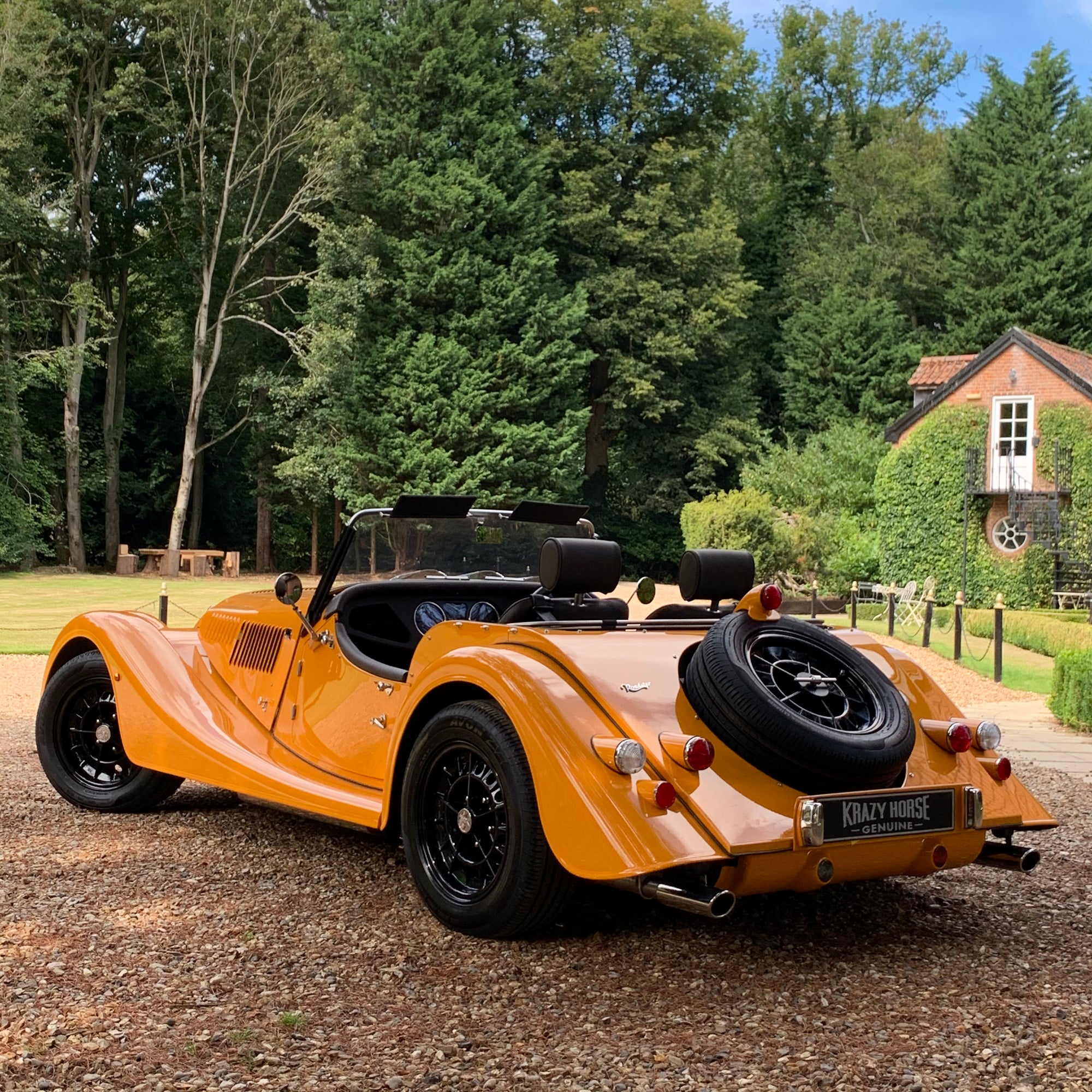 MORGAN ROADSTER 3.7 V6 286 BHP - MORGAN CLASSIC ORANGE