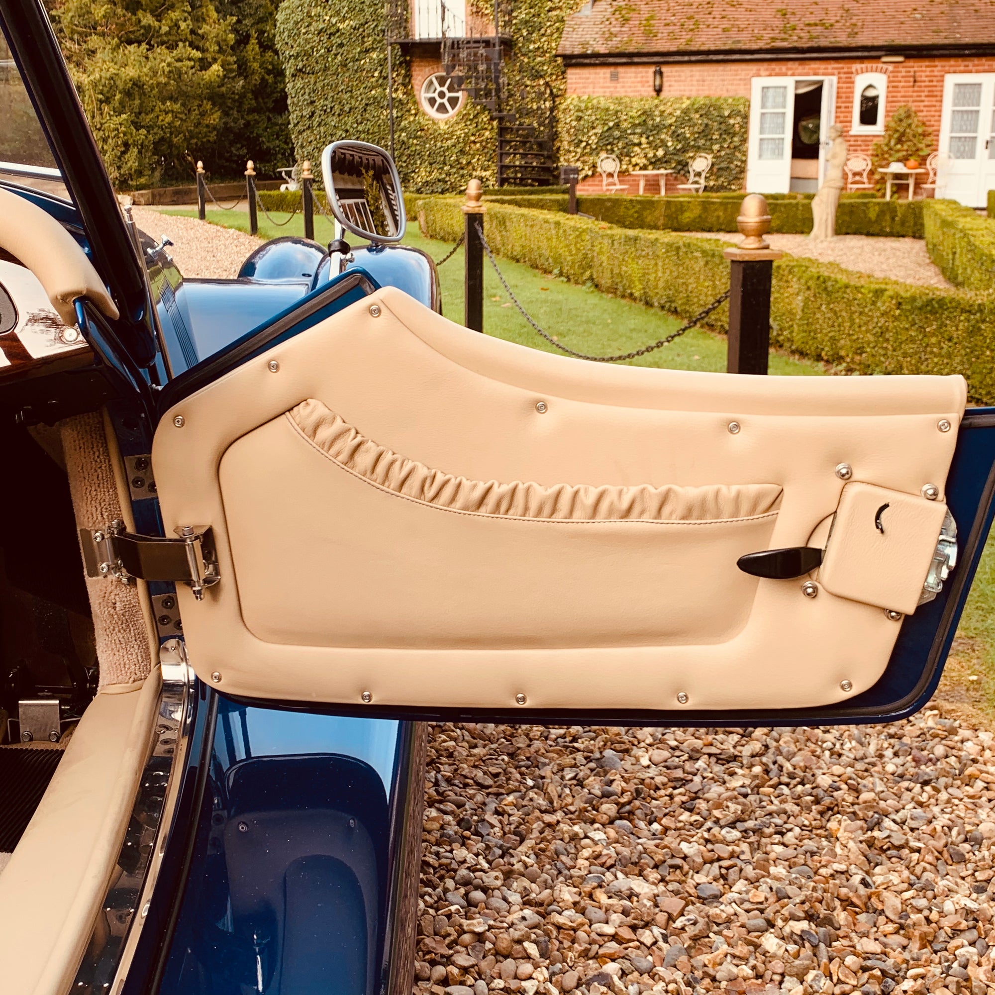 SOLD - Morgan Roadster Le Mans Blue