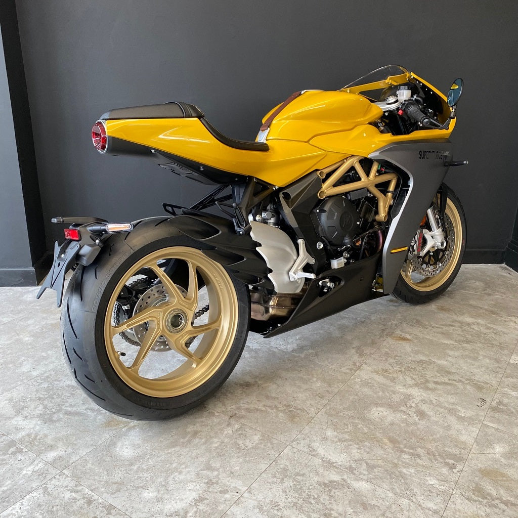 MV-AGUSTA-SUPERVELOCE -E5-METALLIC-YELLOW-MATT-METALLIC-GRAPHITE