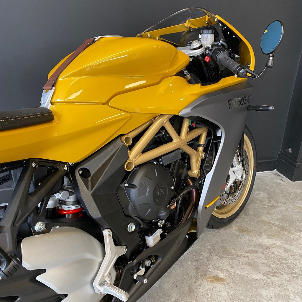 MV-AGUSTA-SUPERVELOCE -E5-METALLIC-YELLOW-MATT-METALLIC-GRAPHITE