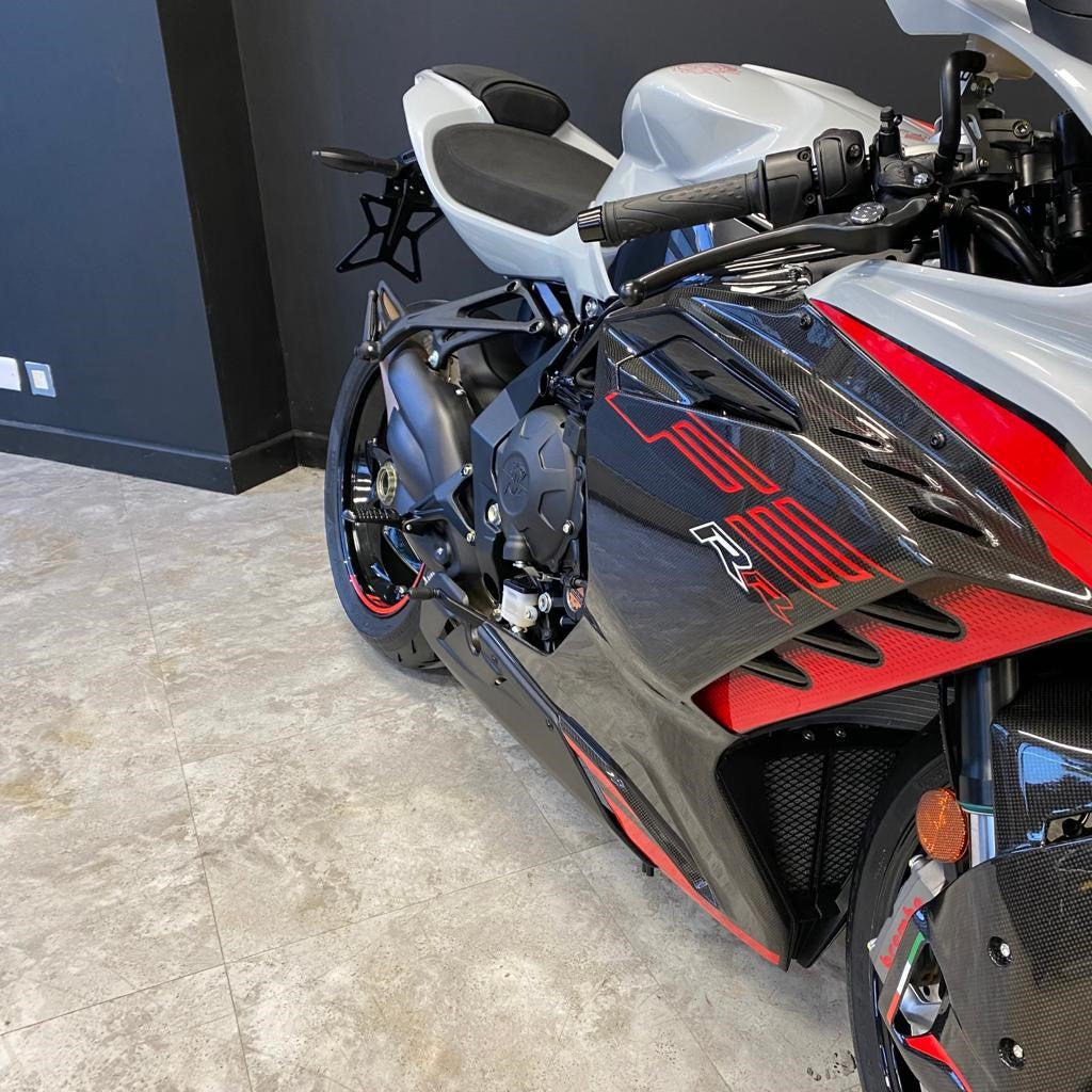 MV Agusta F3 RR Plus race Kit - SURREAL WHITE & MAMBA RED