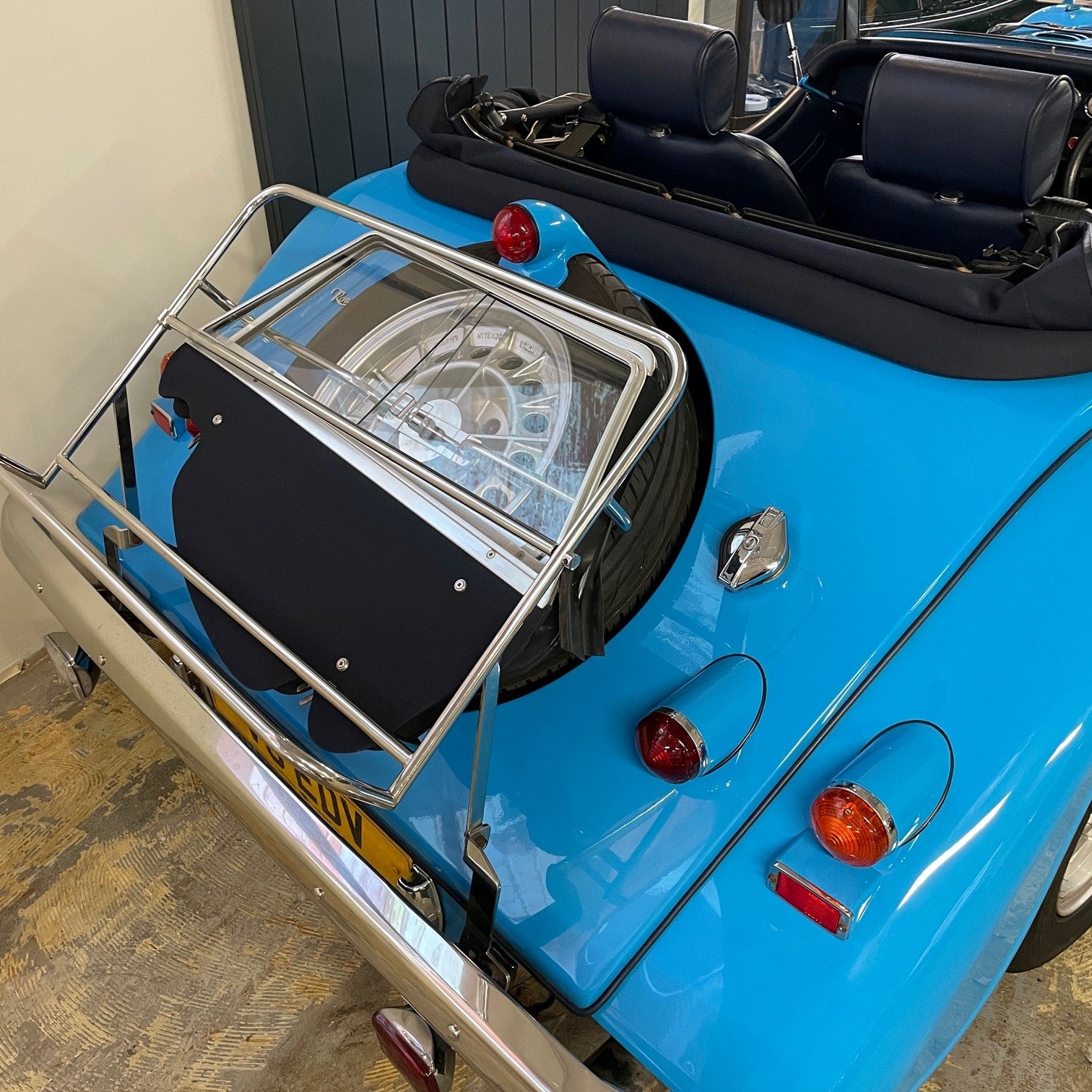 Morgan Roadster - Riviera Blue