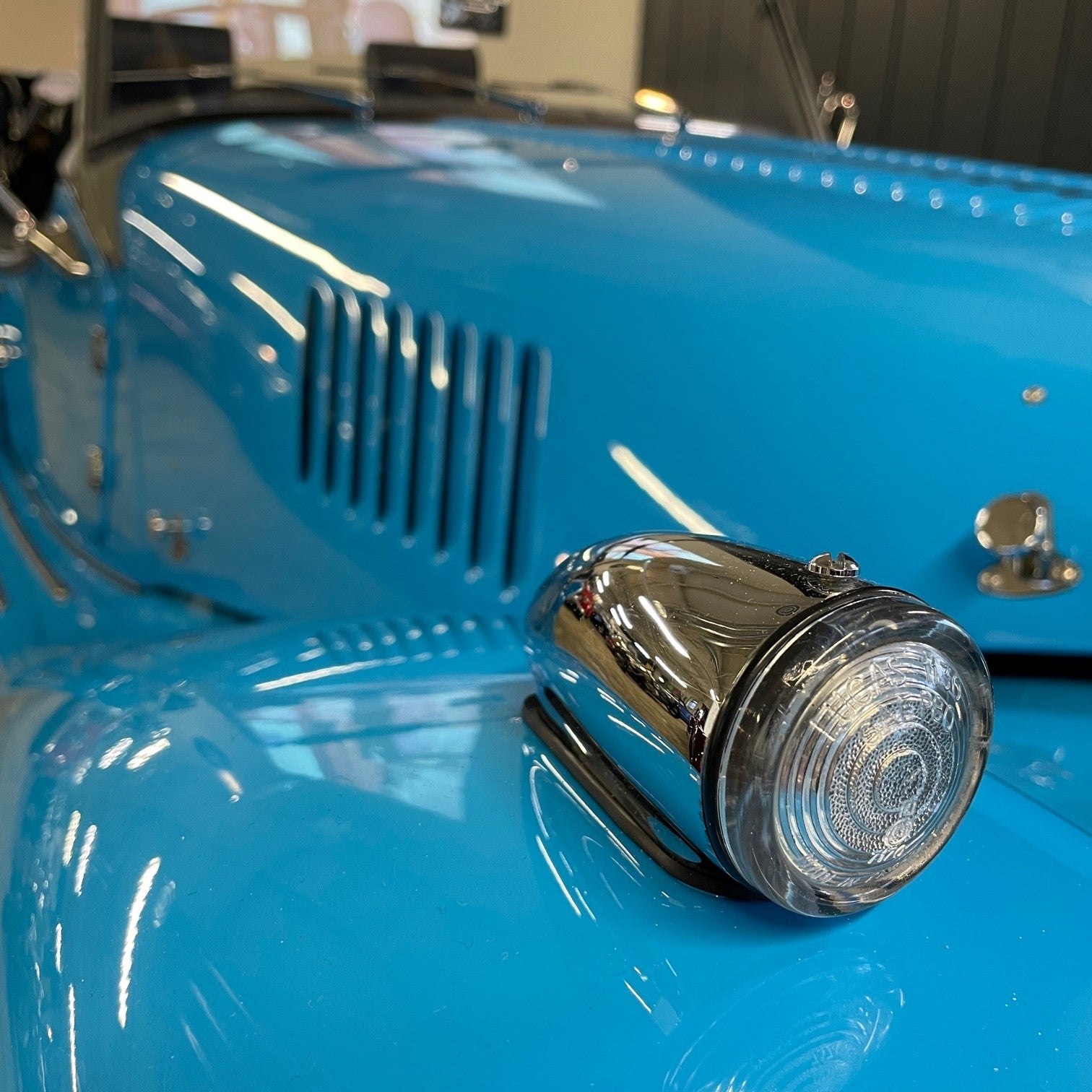 Morgan Roadster - Riviera Blue